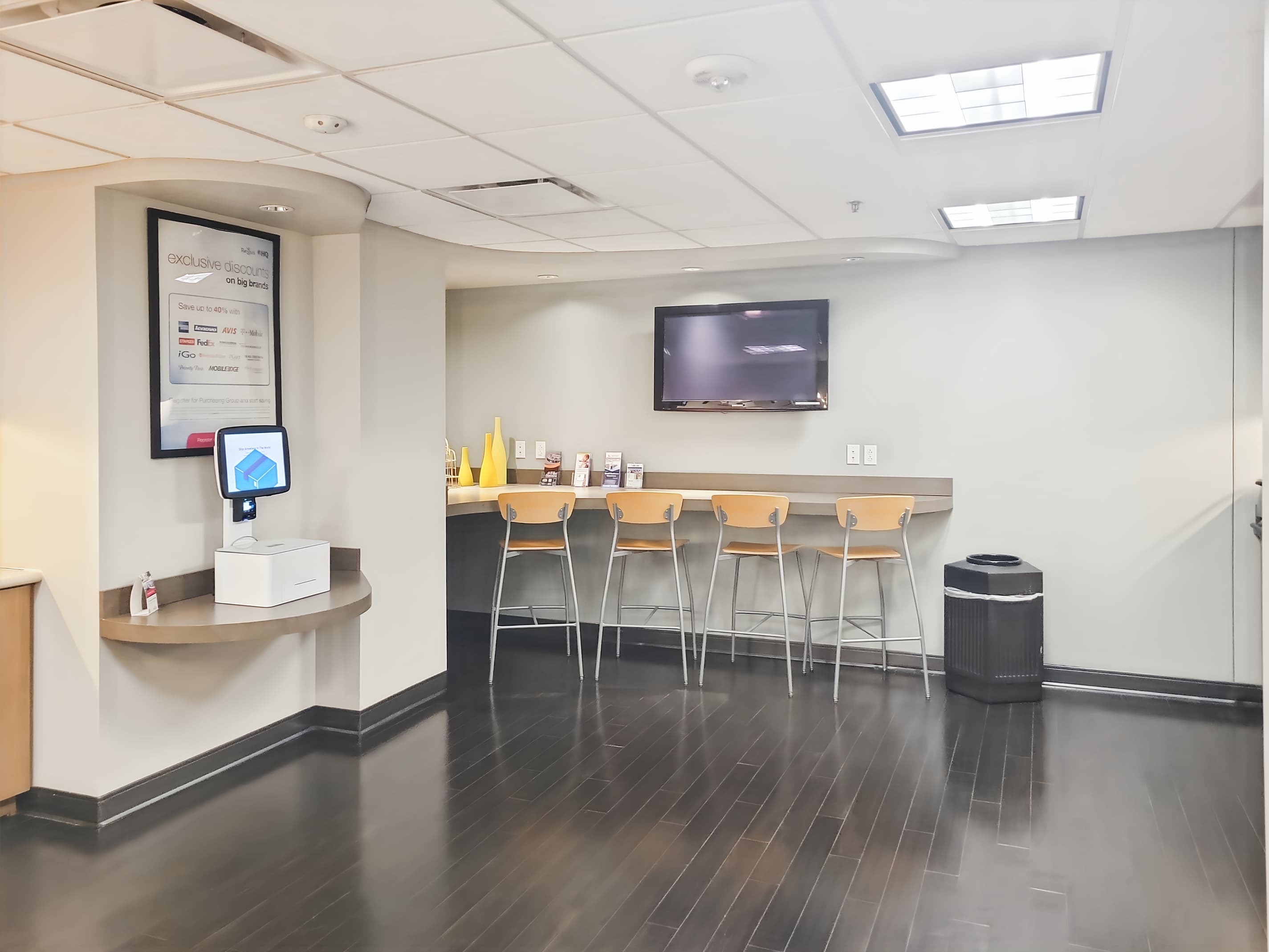 MO, Kansas City - Zona Rosa image 9