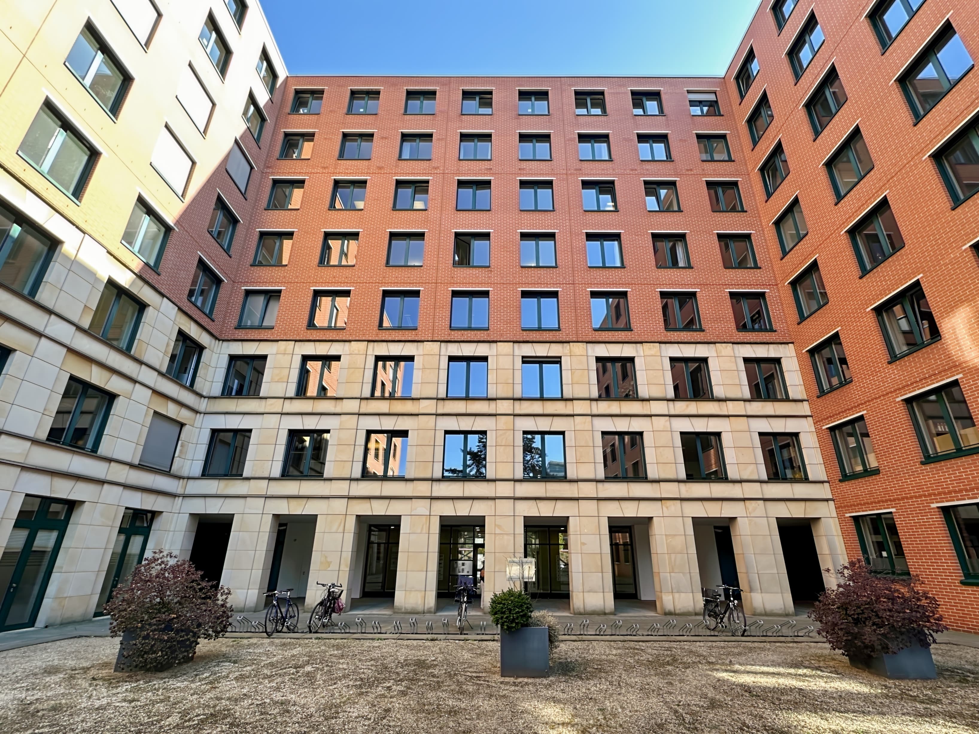 BERLIN, Quartier Potsdamer Platz image 7