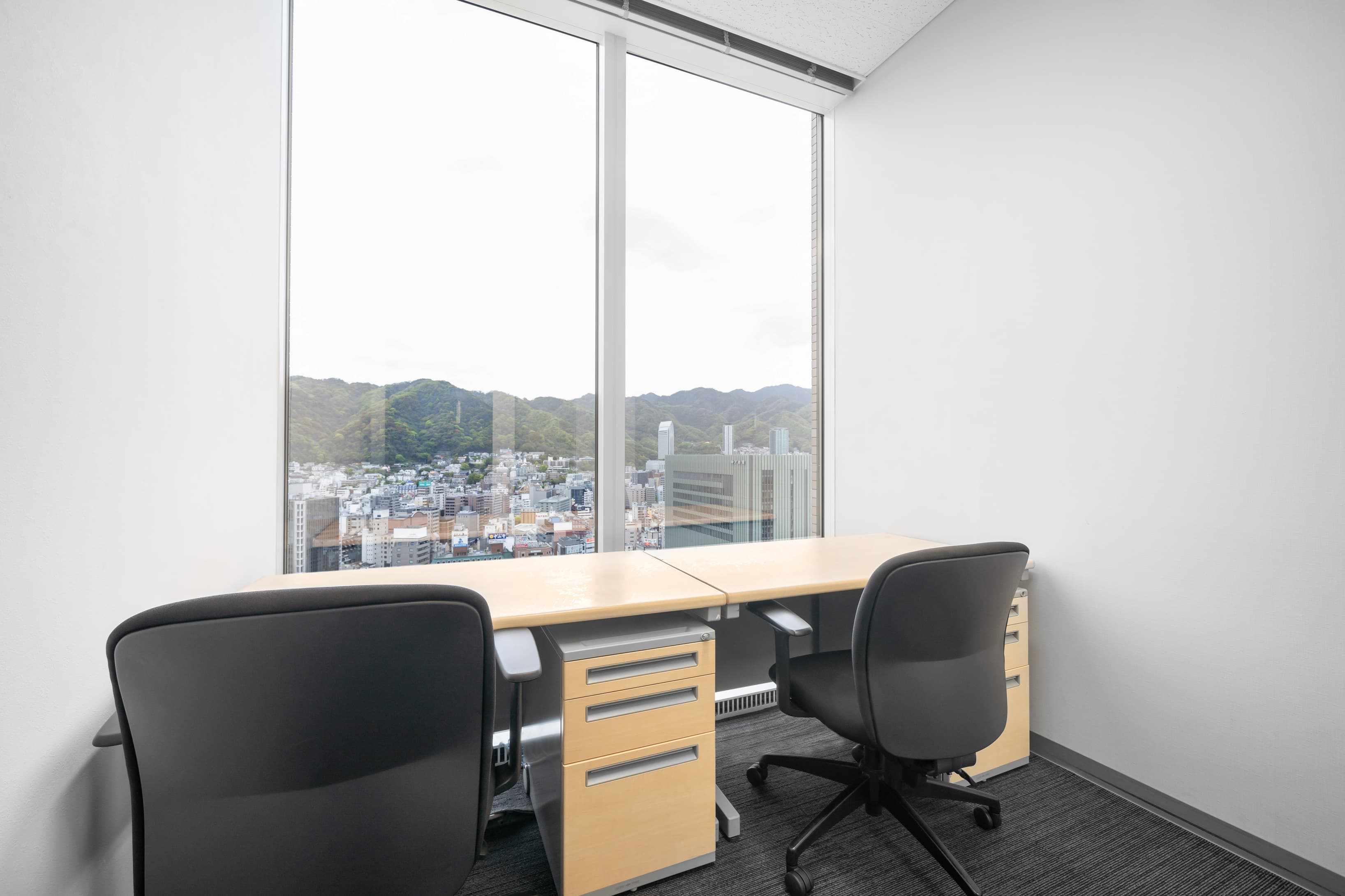 KOBE, Kokusai Kaikan image 5