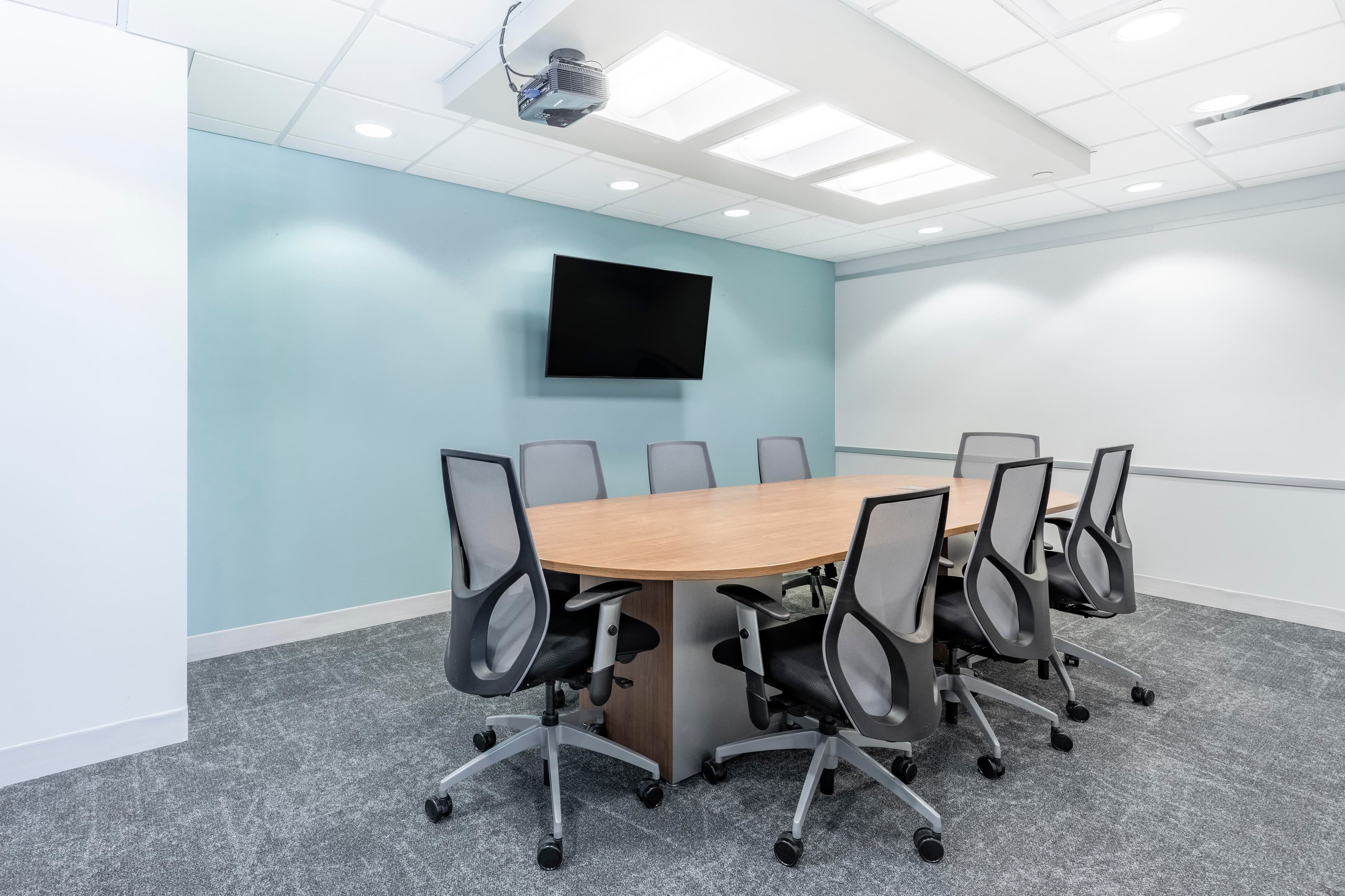 OH, Westlake - Crocker Park image 4