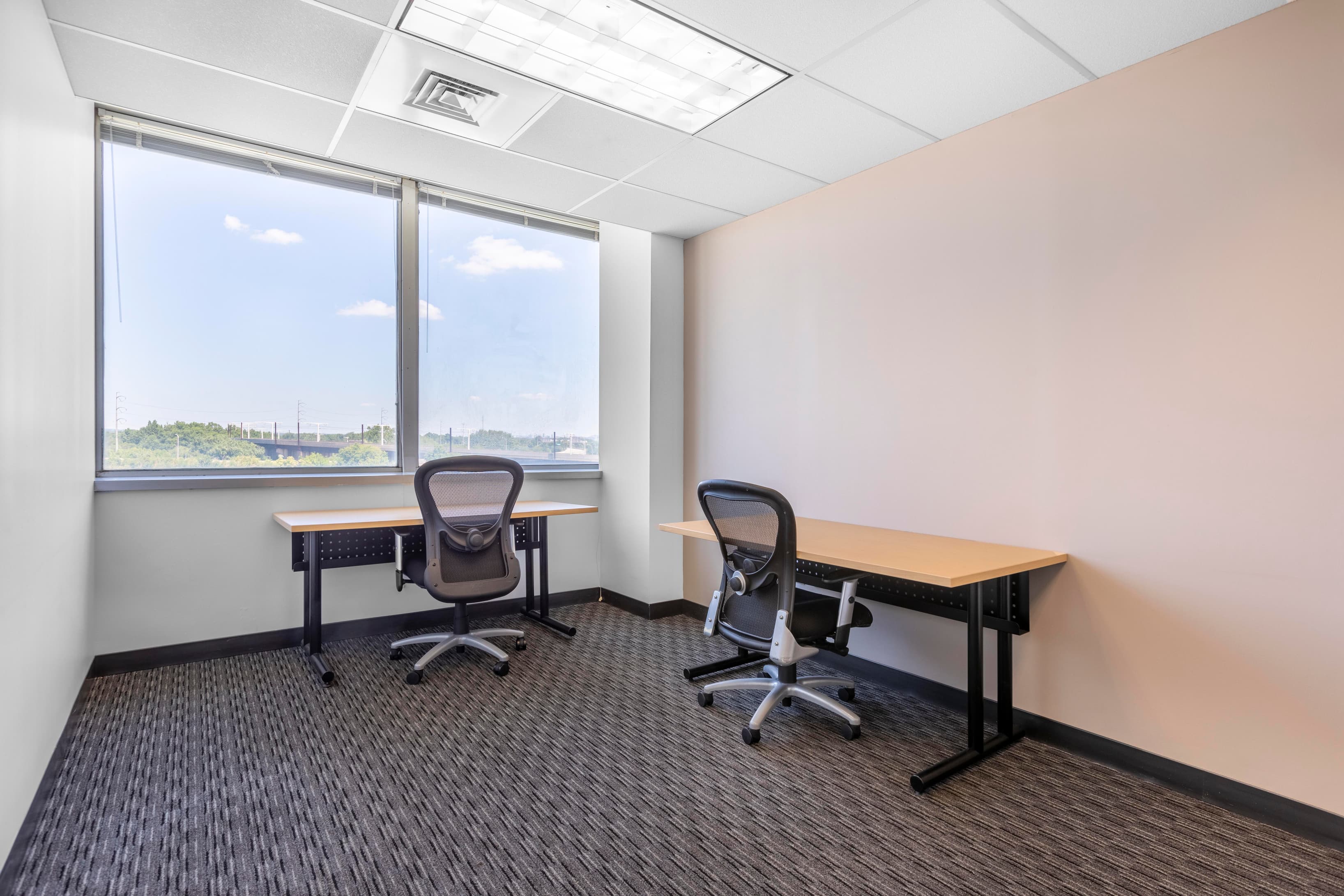 PA, Philadelphia - International Plaza image 3 PA, Philadelphia - International Plaza image 3