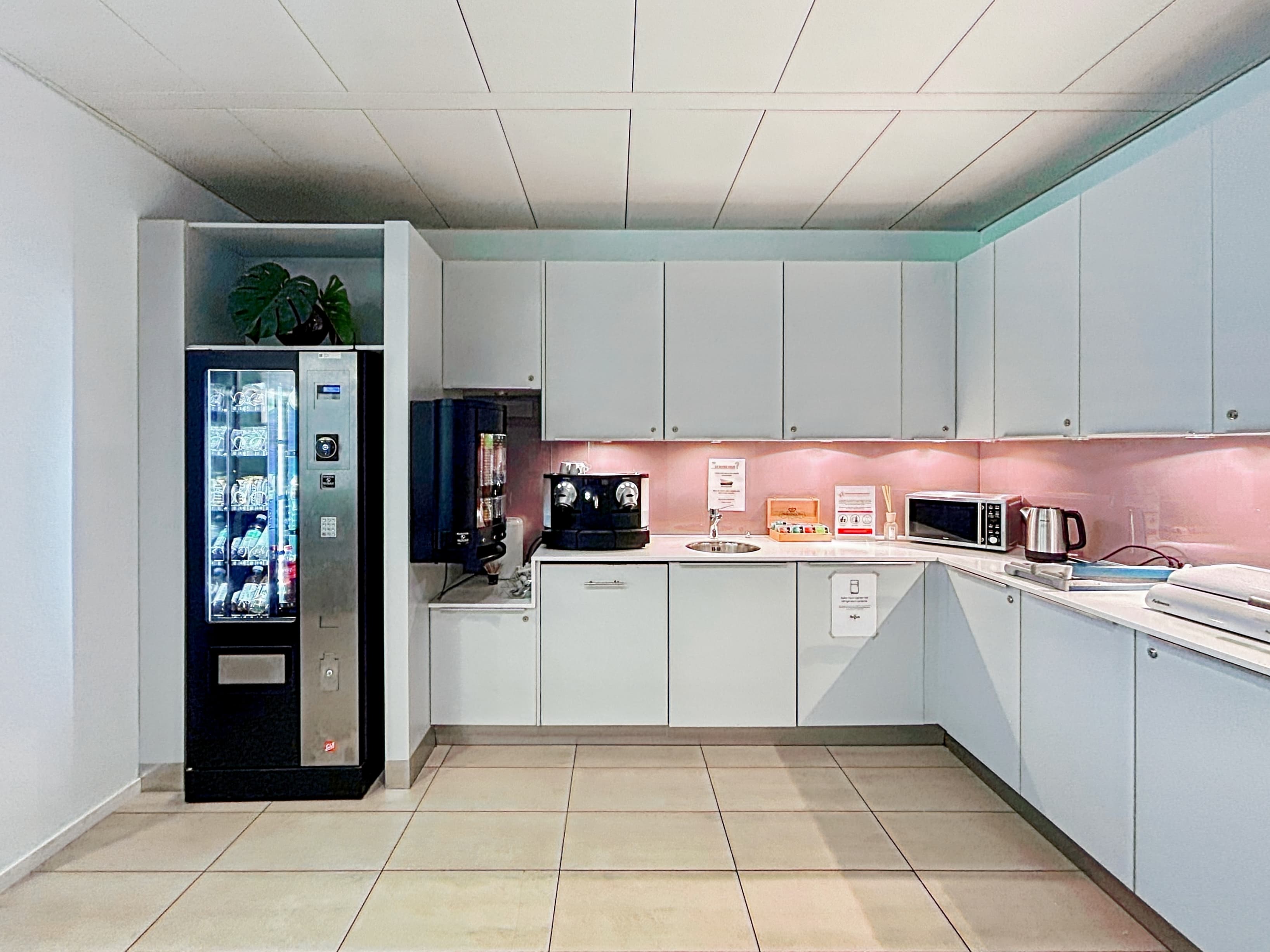 NYON, Business Park image 6