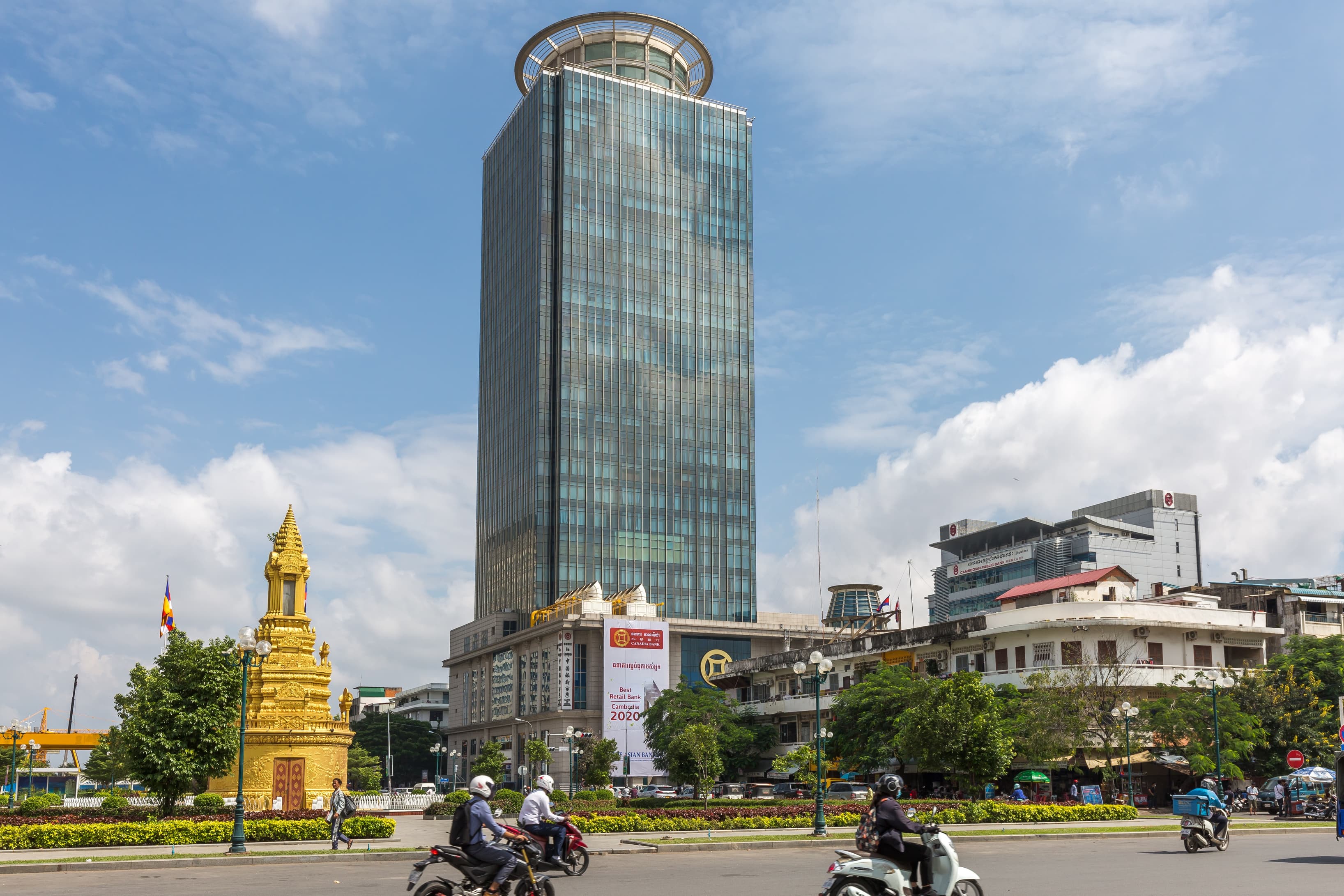 PHNOM PENH, Canadia Bank Tower image 2