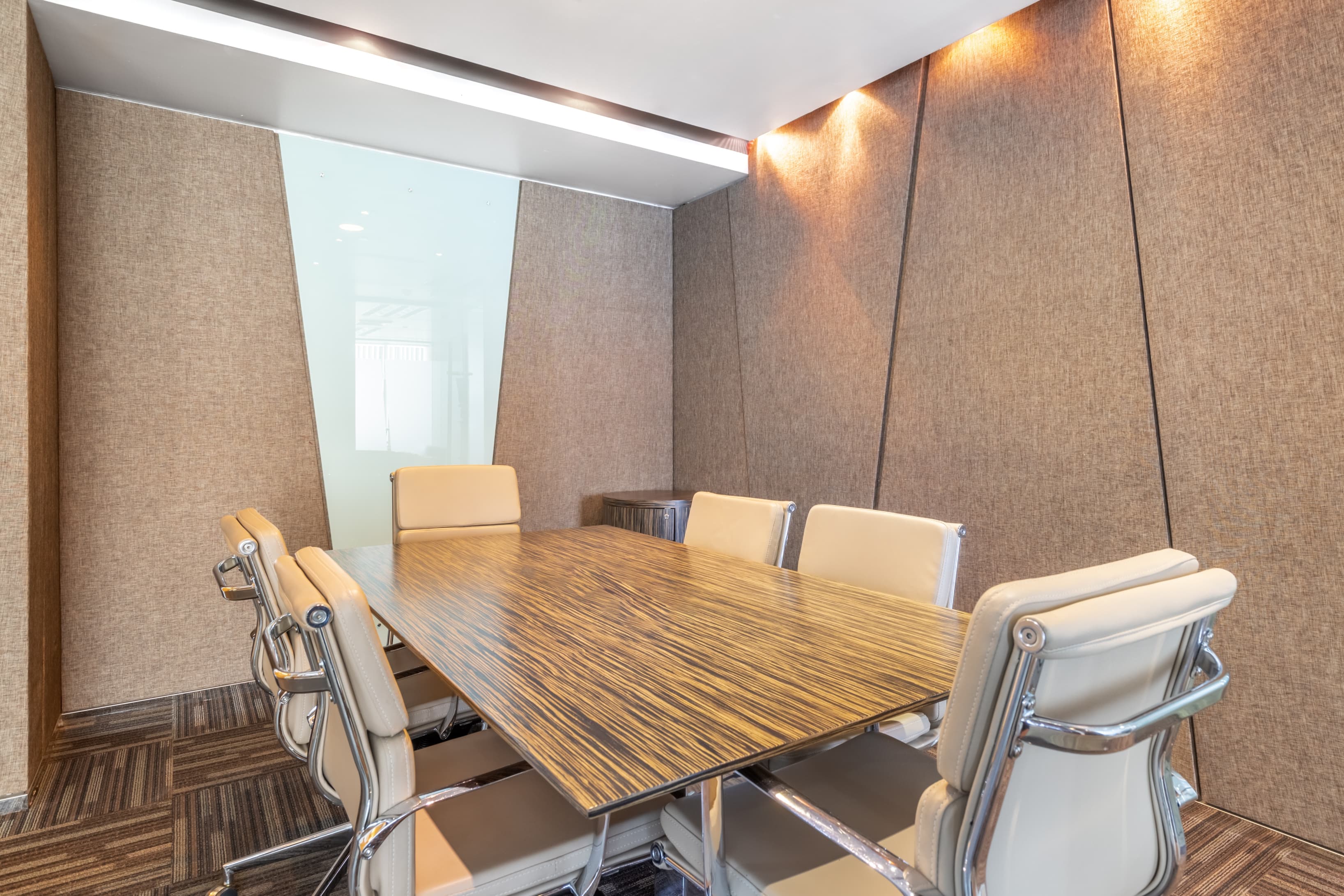 PHNOM PENH, Canadia Bank Tower image 7