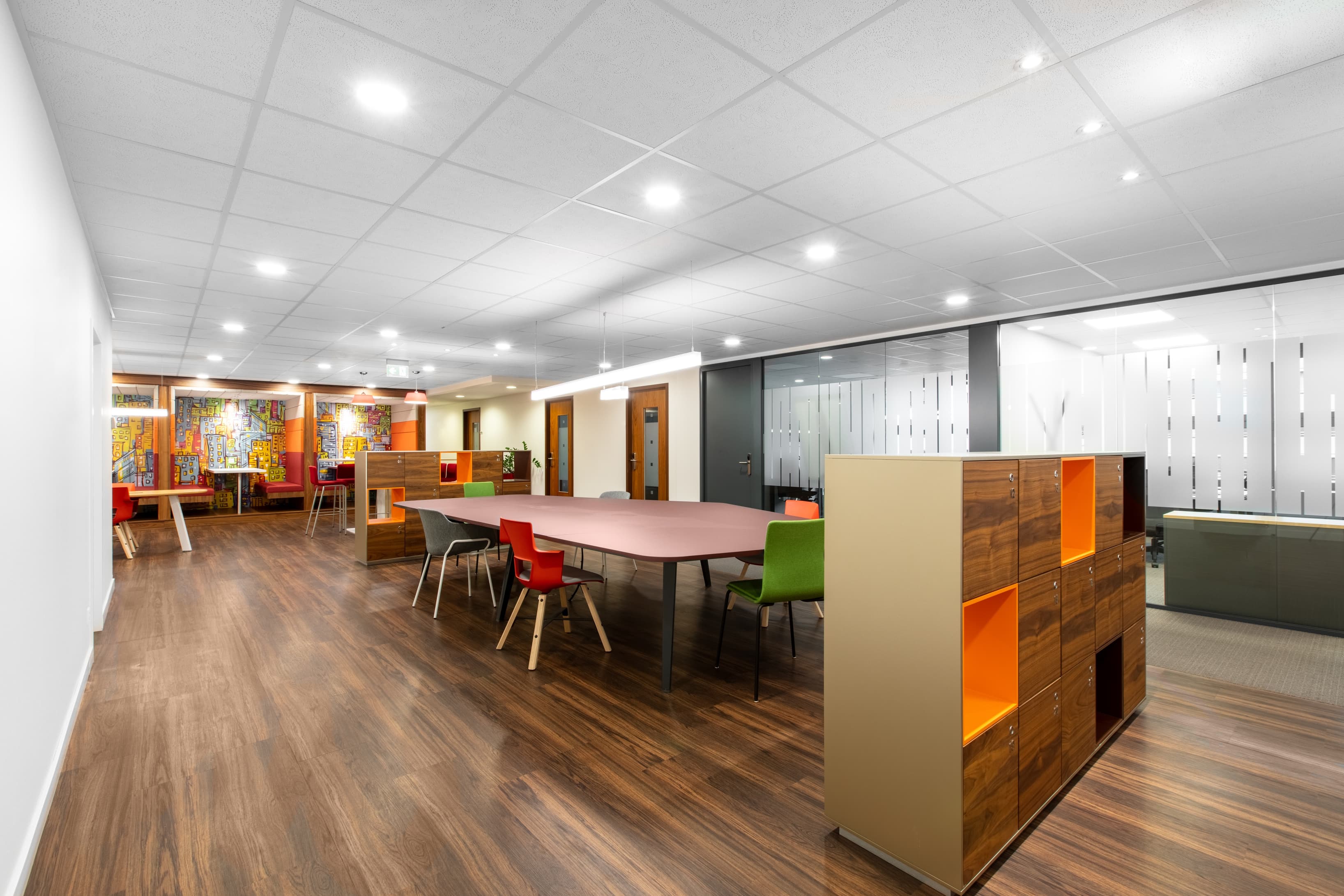 Zug, Metalli image 10