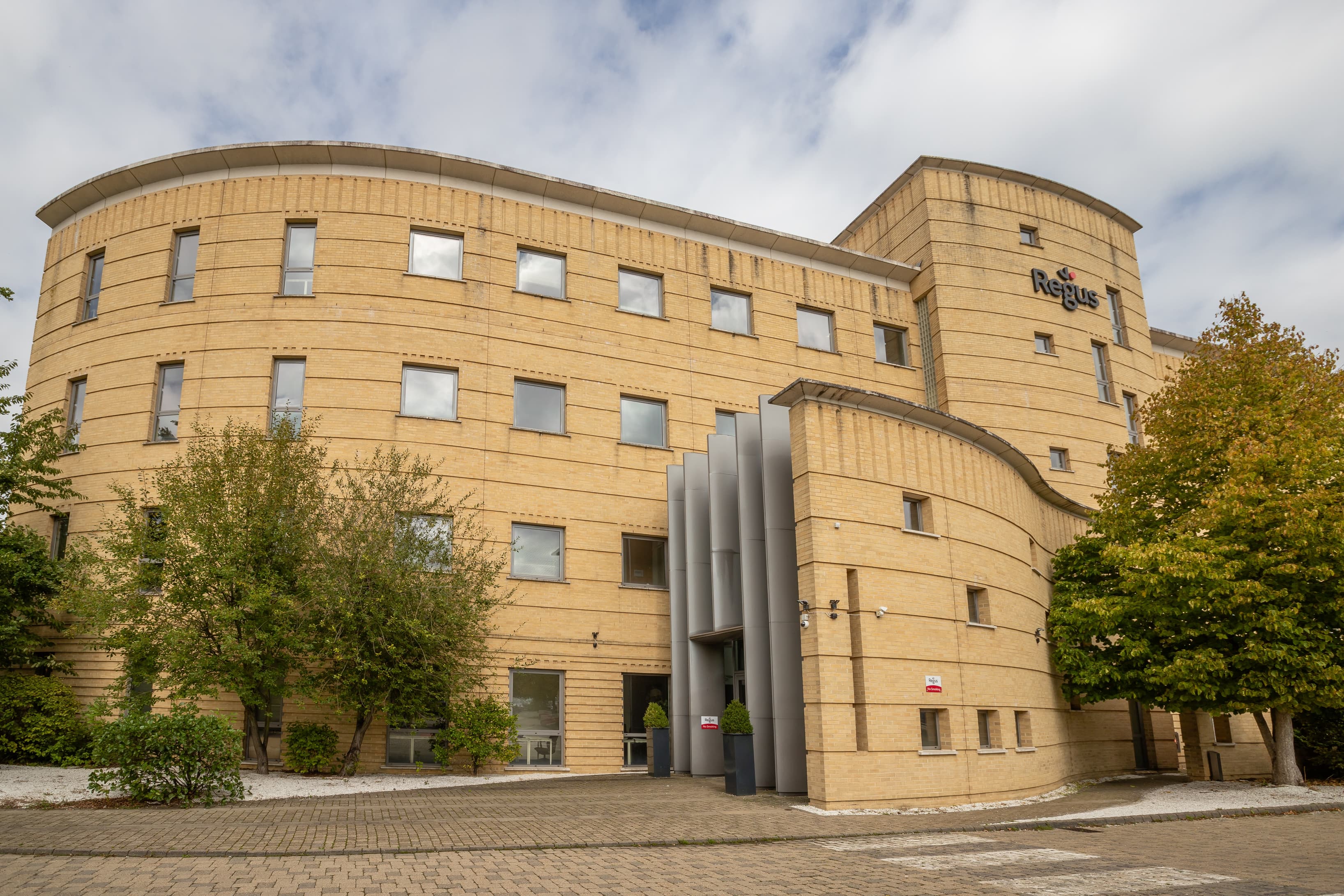 READING, Thames Valley Park image 7