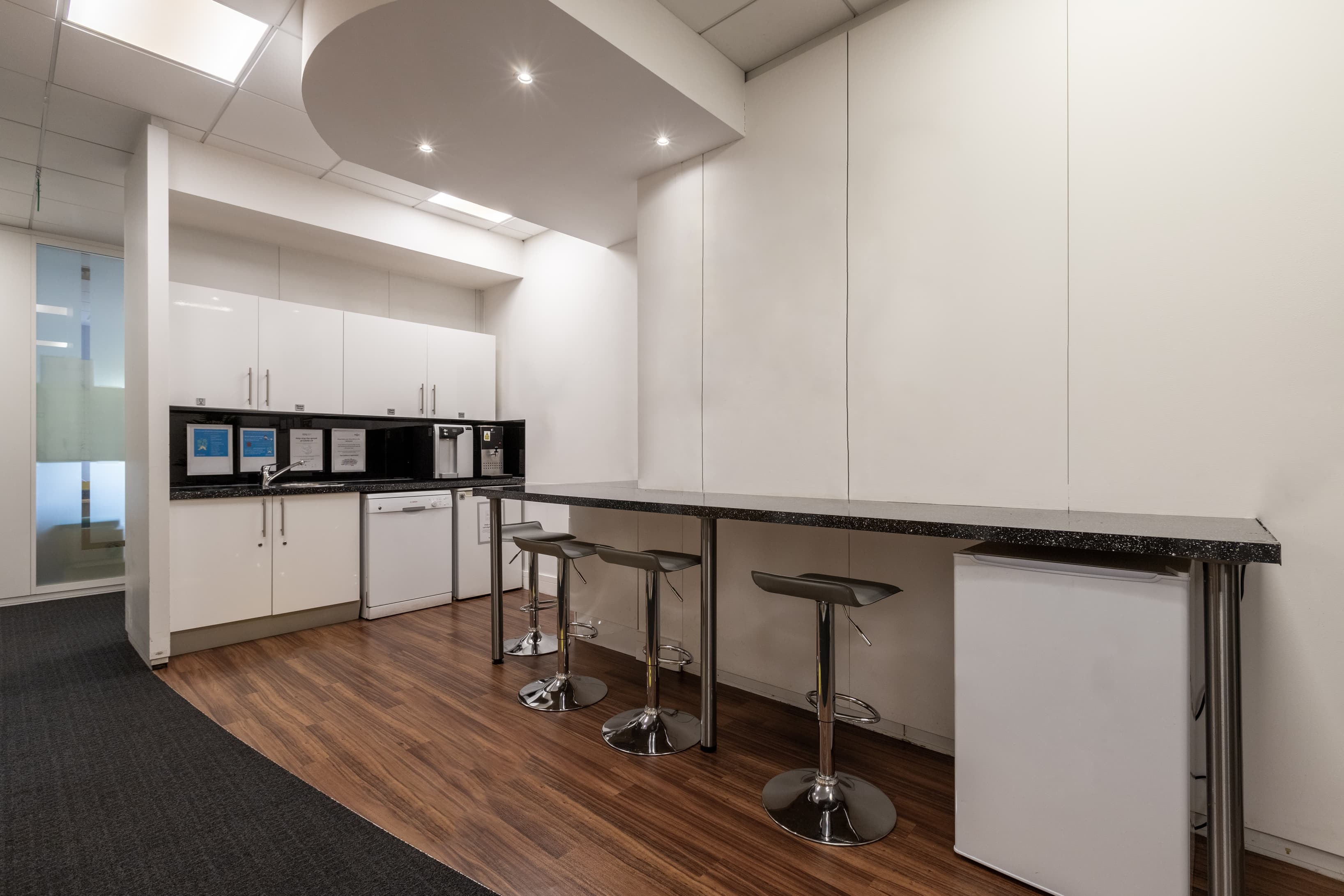 READING, Thames Valley Park image 6