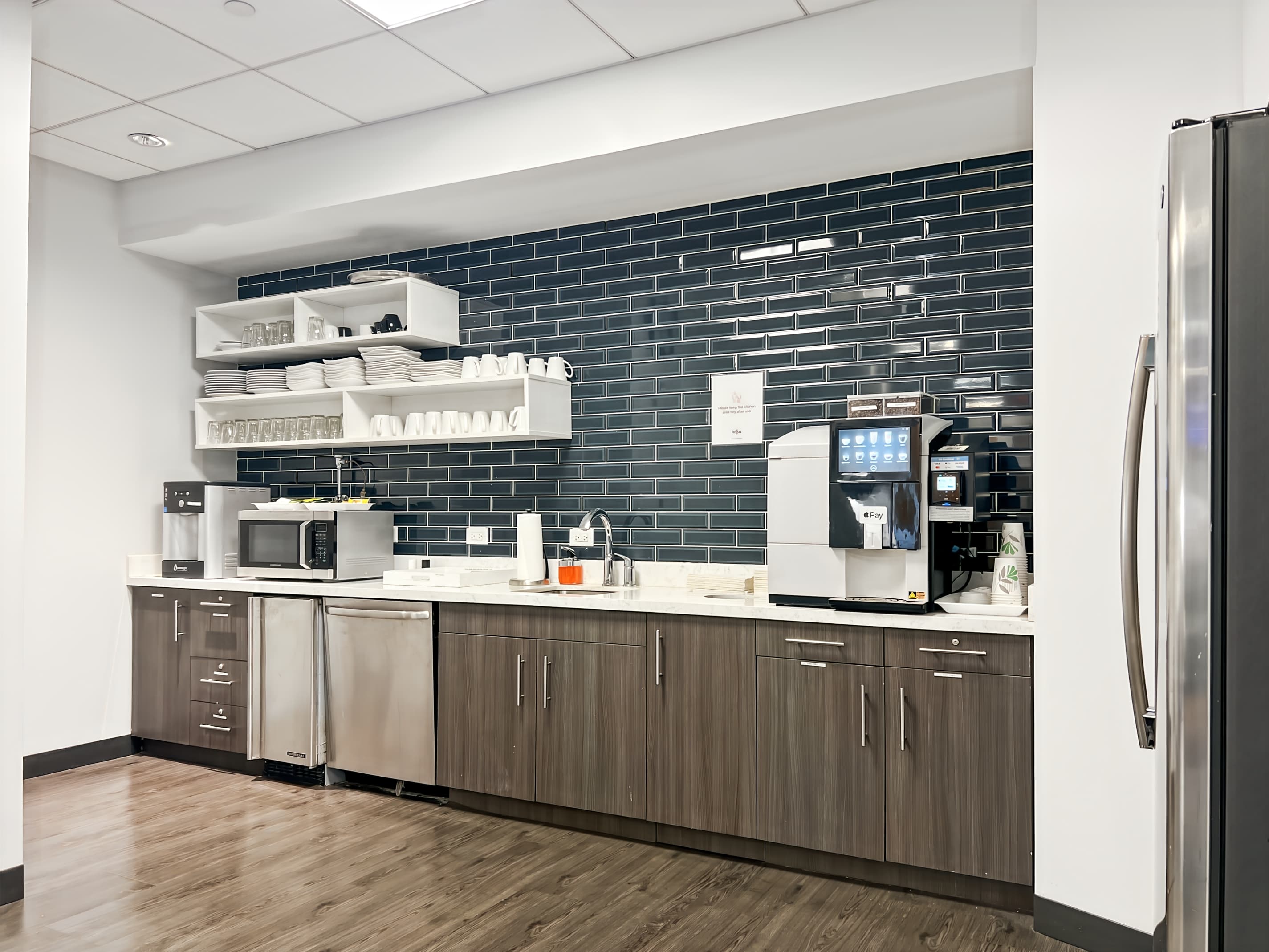 TX, Addison - The Madison image 12