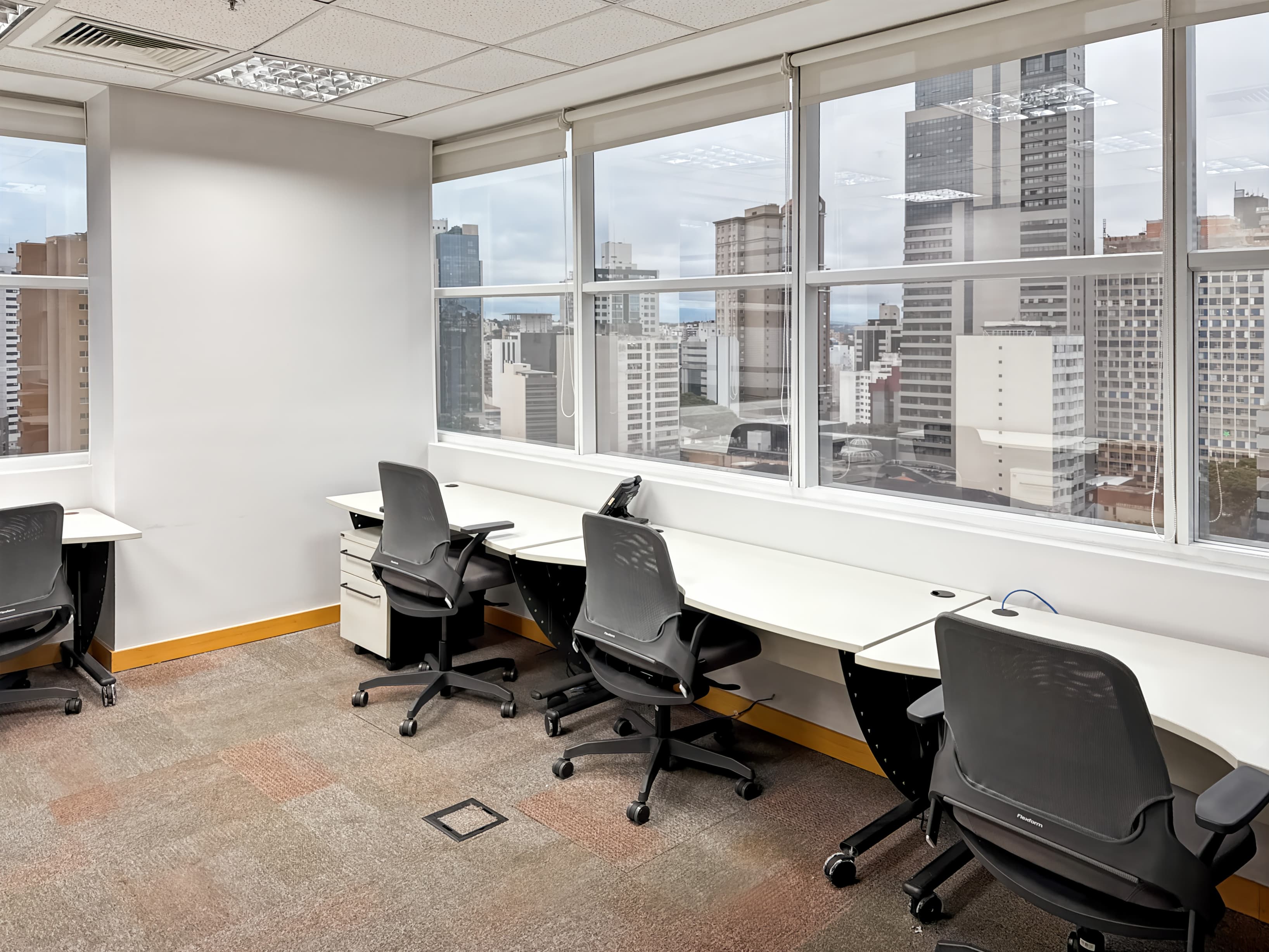 CURITIBA, Batel - Ed Corporate Evolution image 4