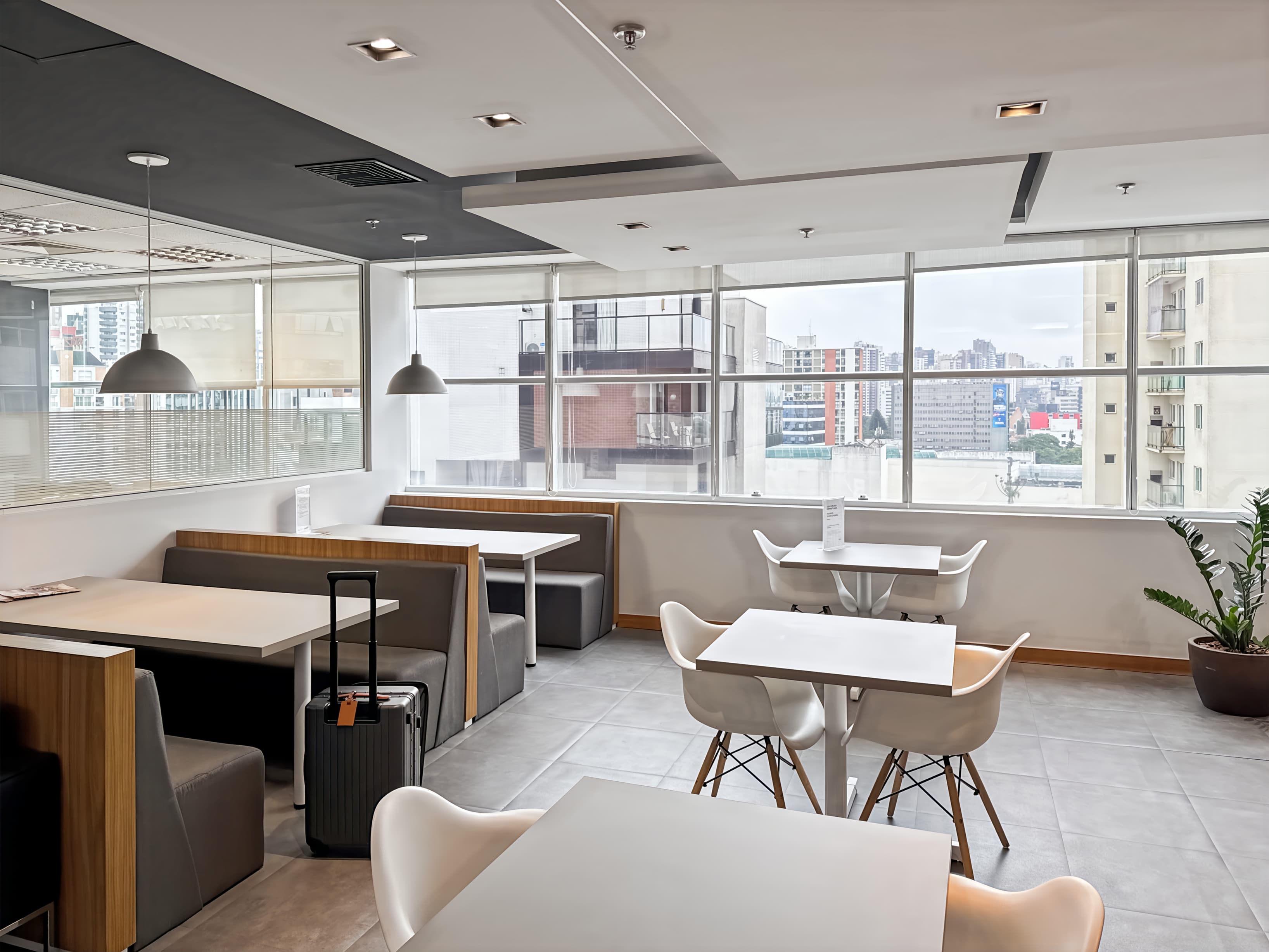 CURITIBA, Batel - Ed Corporate Evolution image 10