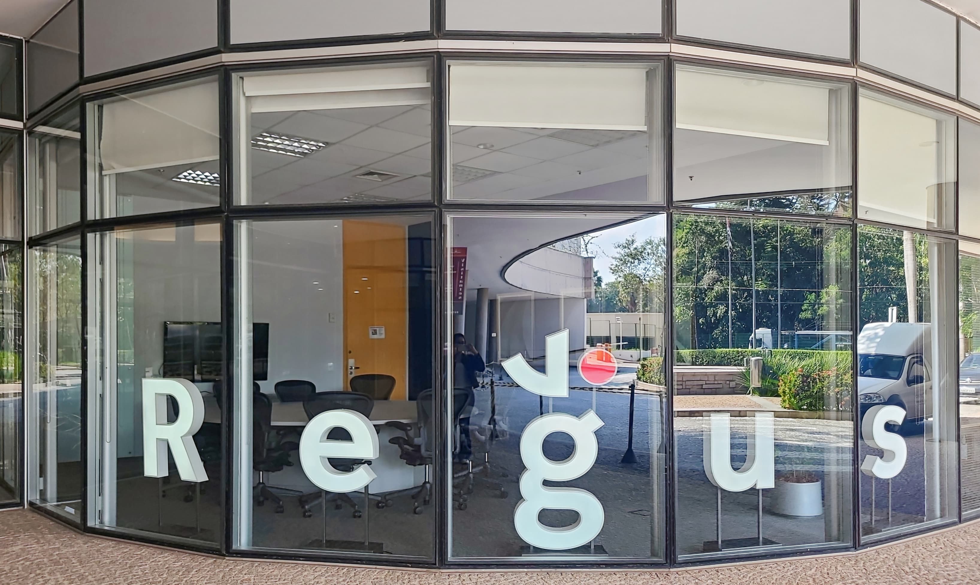 CAMPINAS, Shopping Galleria Plaza - Rodovia Dom Pedro image 3