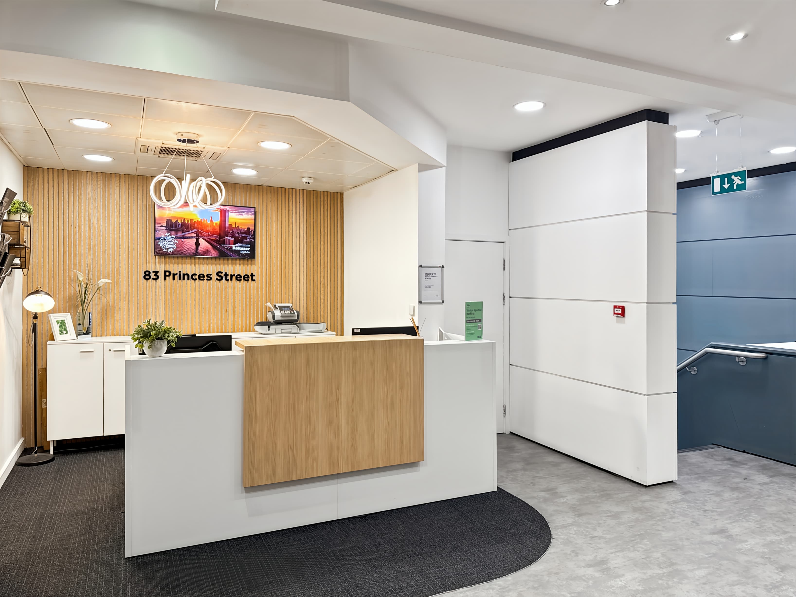 EDINBURGH, Princes Street image 6