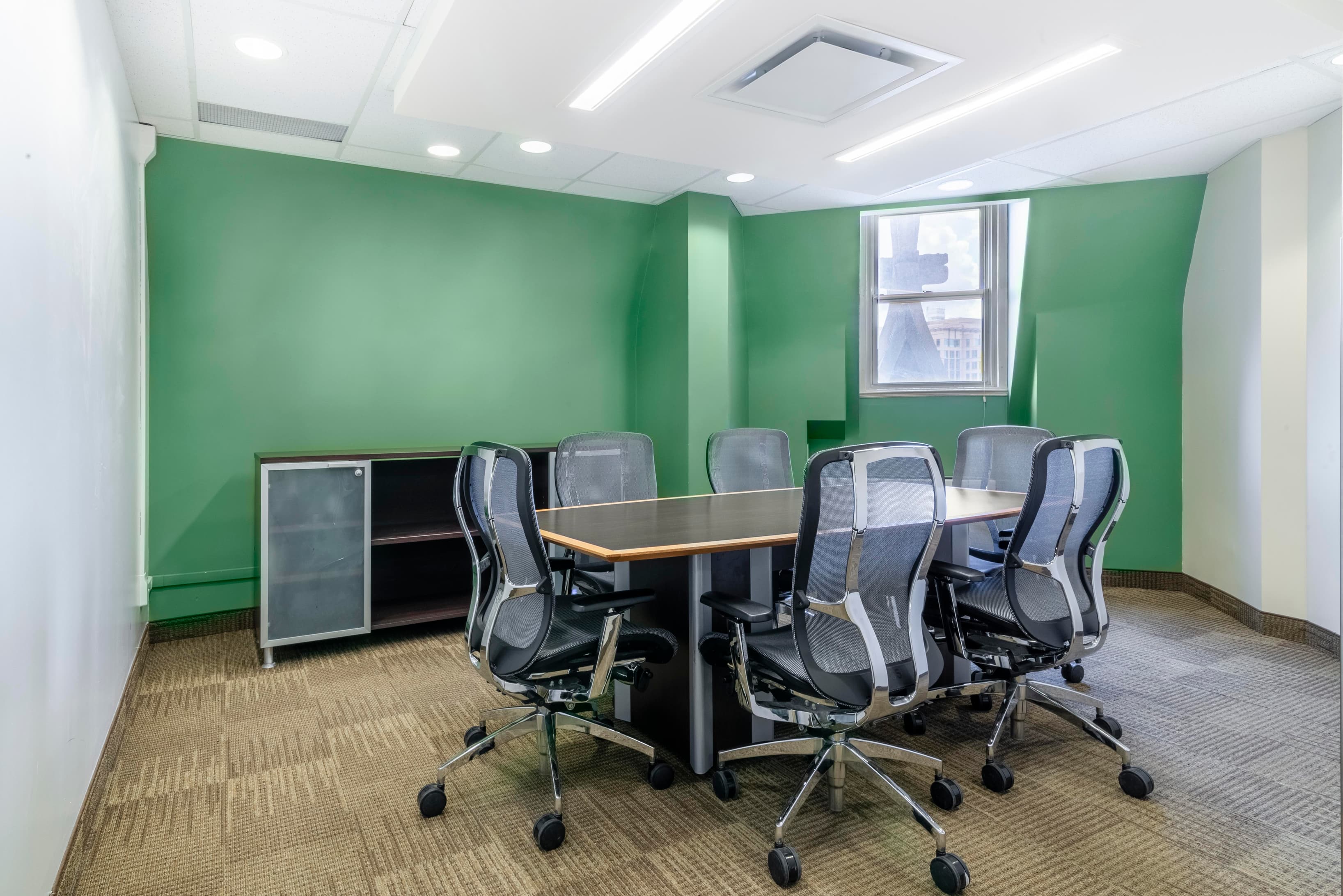 ON, Ottawa – Fairmont Chateau Laurier image 2