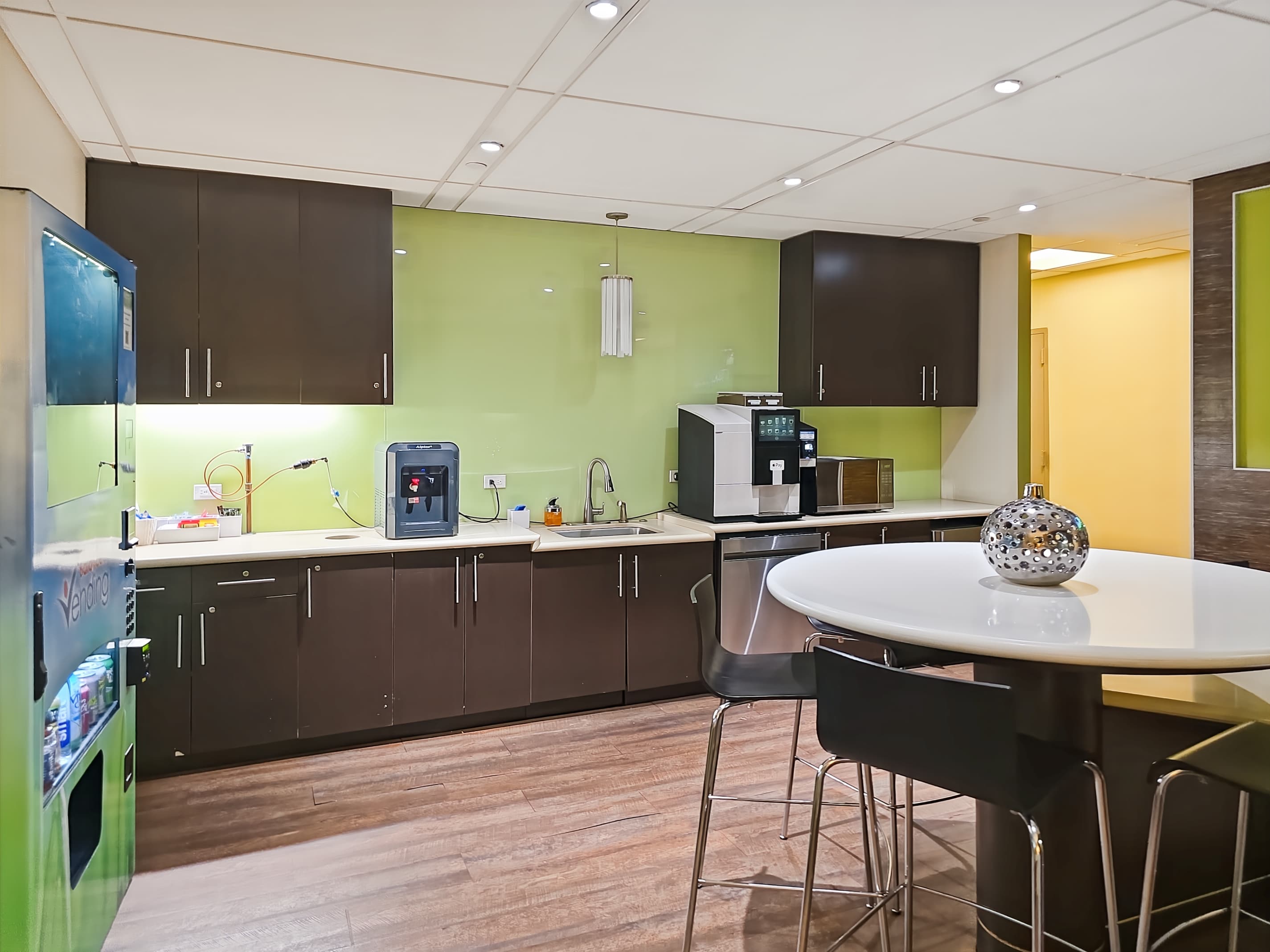 NY, New York City - 600 Third Avenue image 10