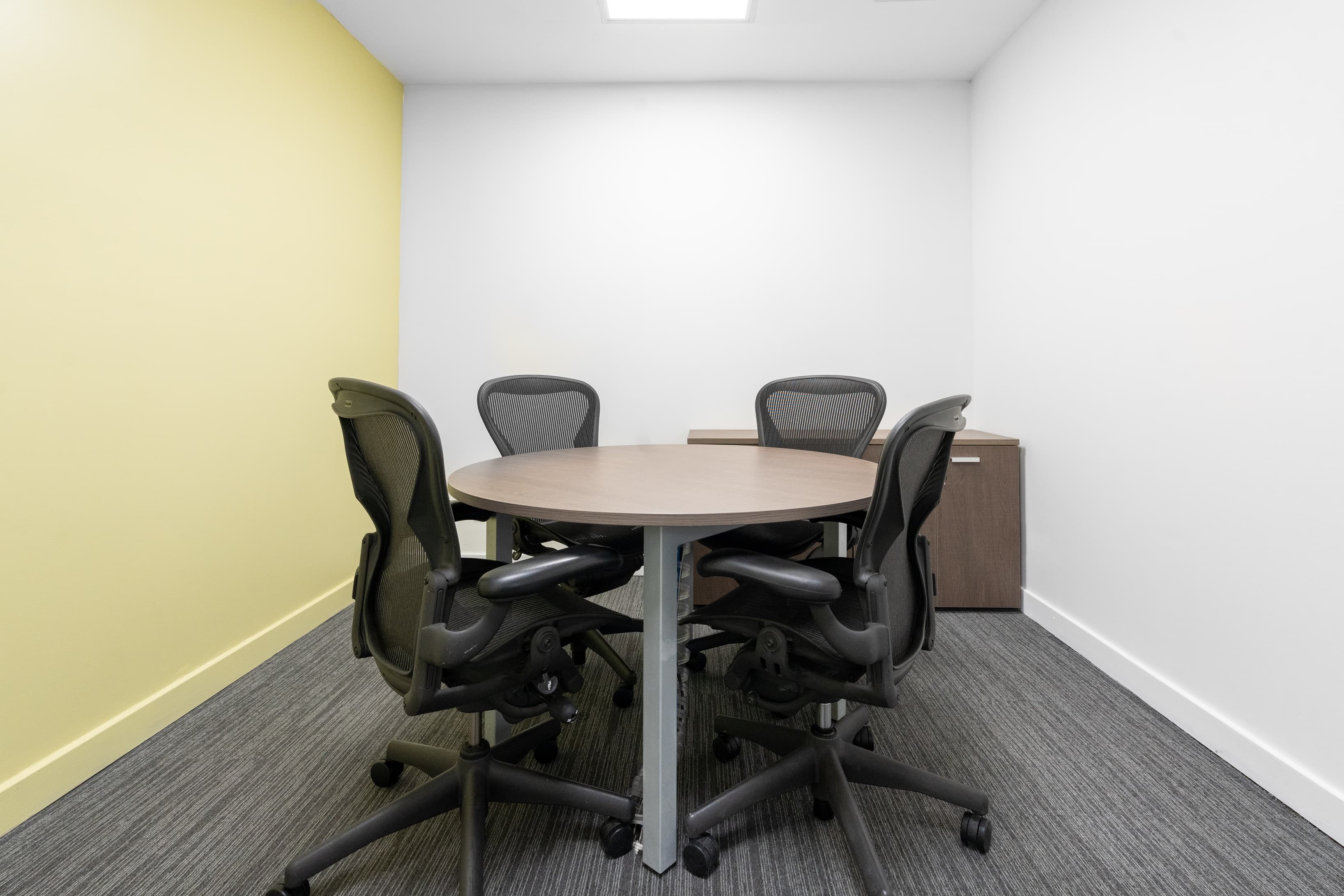 BUENOS AIRES, American Express Retiro image 2