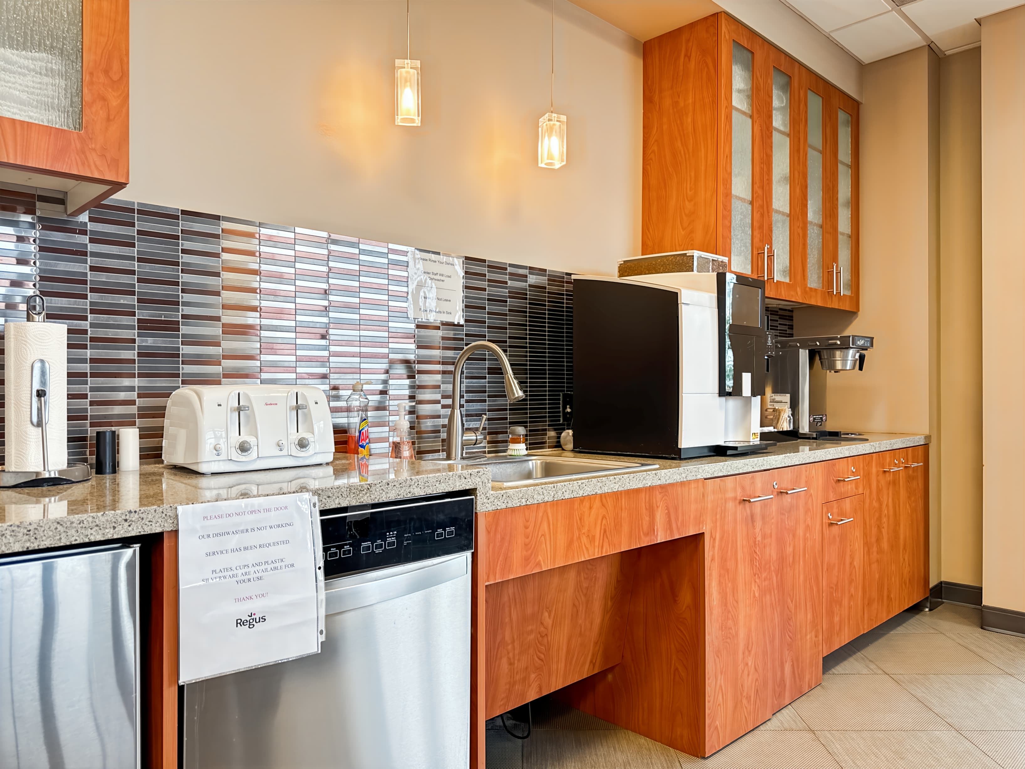 MN, Minneapolis - Maple Grove - Arbor Lakes image 1 MN, Minneapolis - Maple Grove - Arbor Lakes image 1