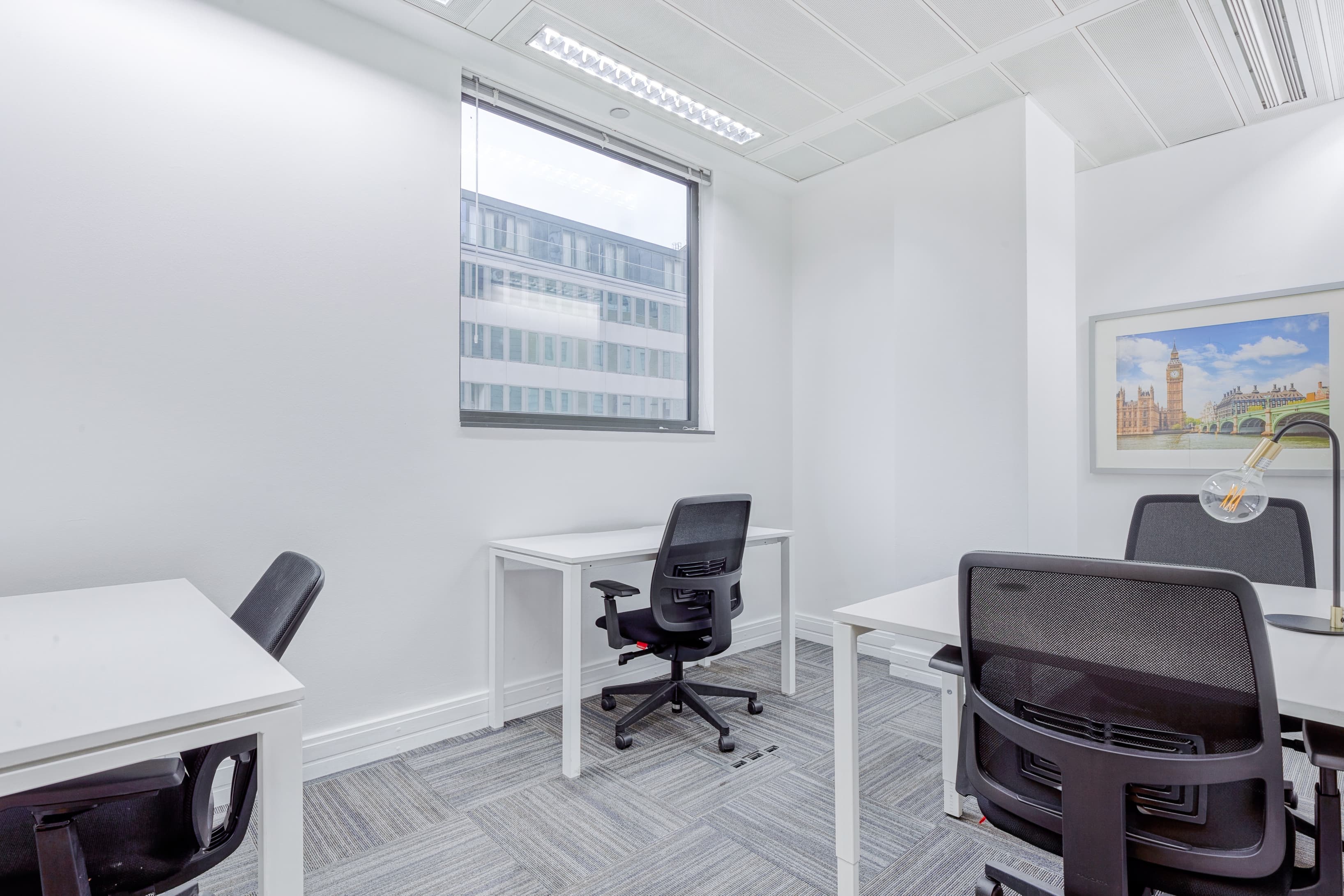 CROYDON, Lansdowne Road image 11