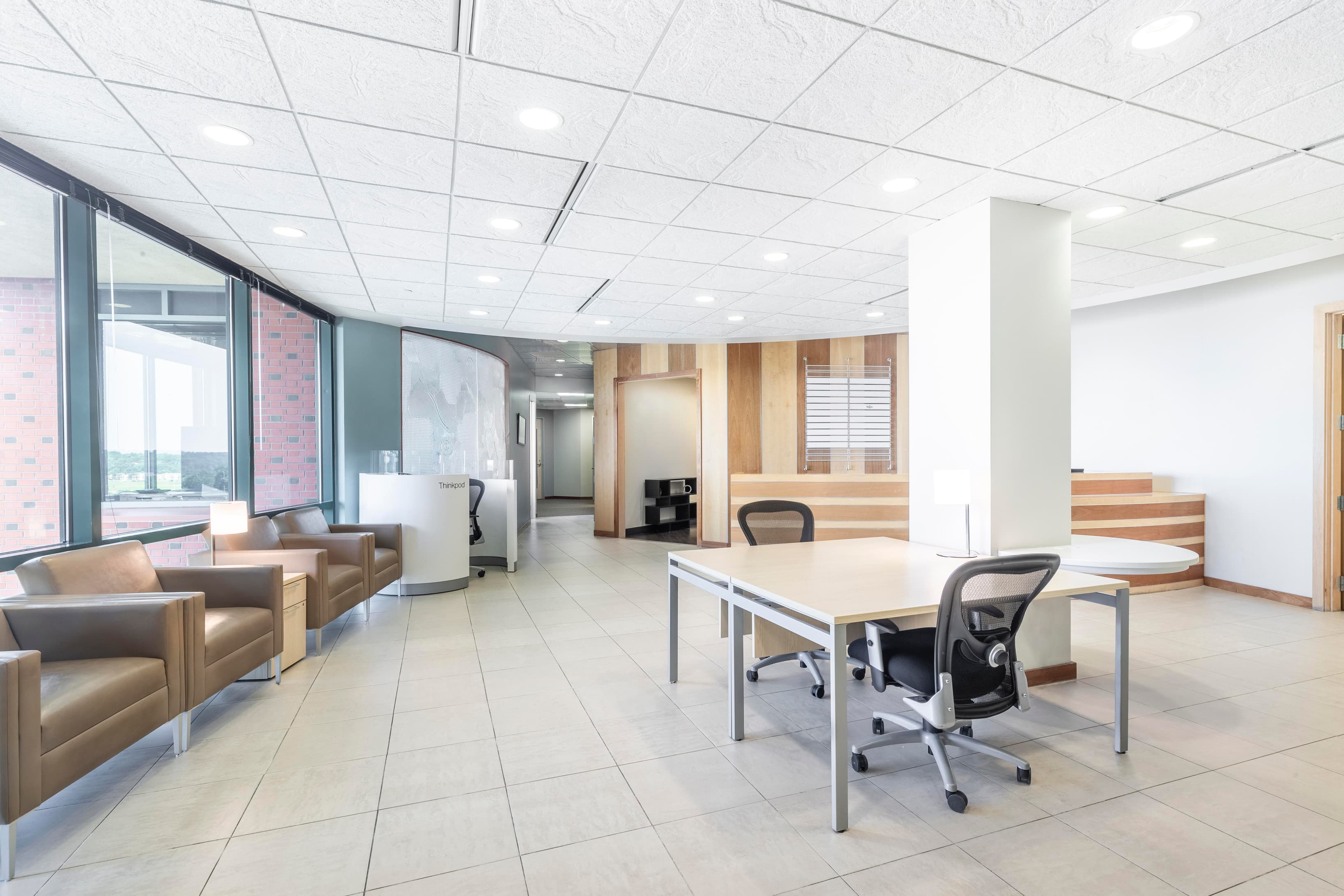 WI, Madison East - Park Bank Plaza image 2 WI, Madison East - Park Bank Plaza image 2