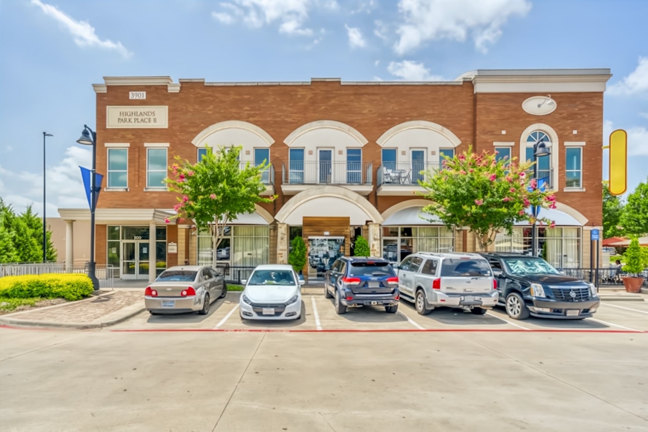 TX, Arlington - Arlington Highlands Center image 3