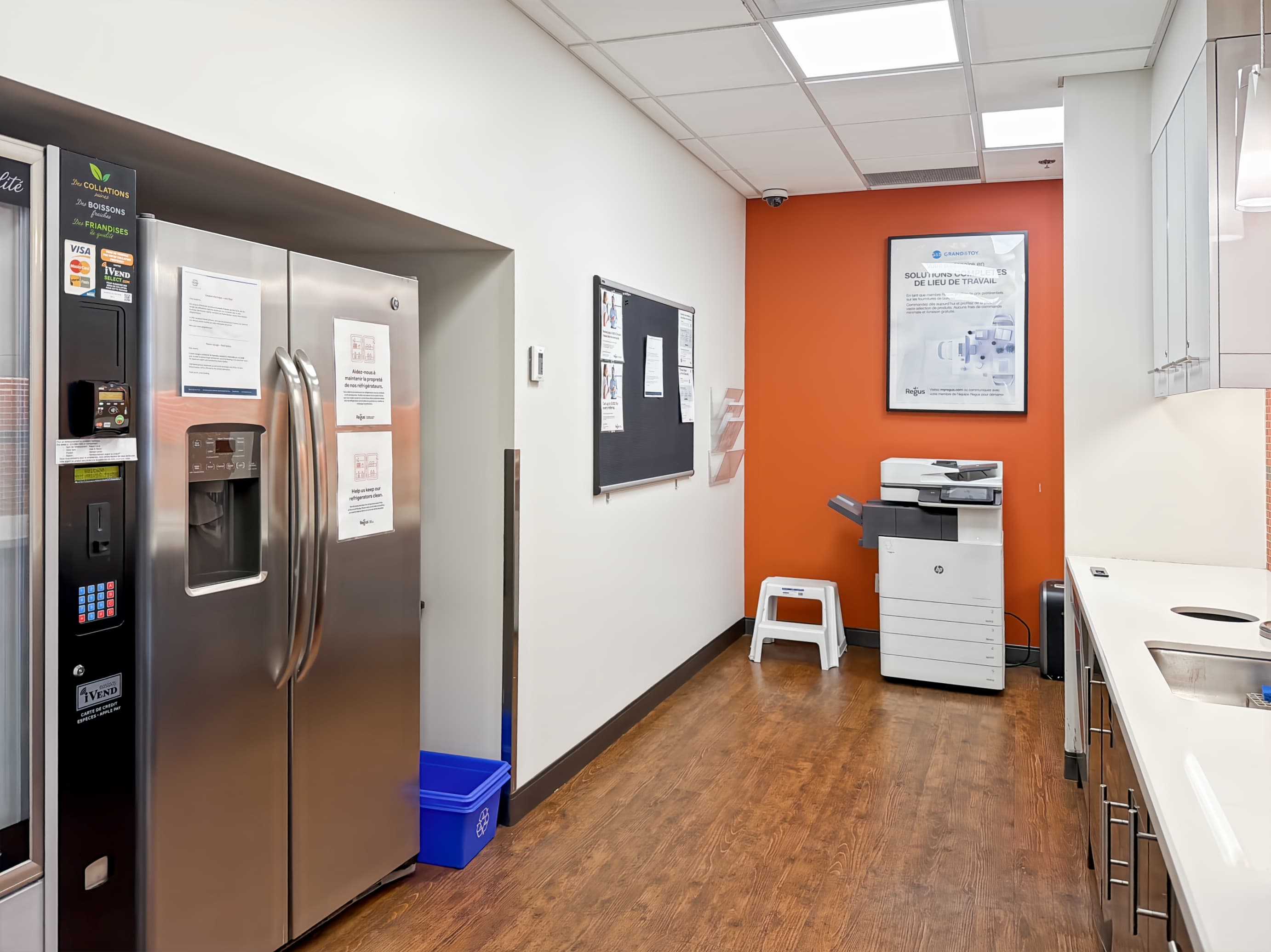 QC, Laval – Carrefour image 5