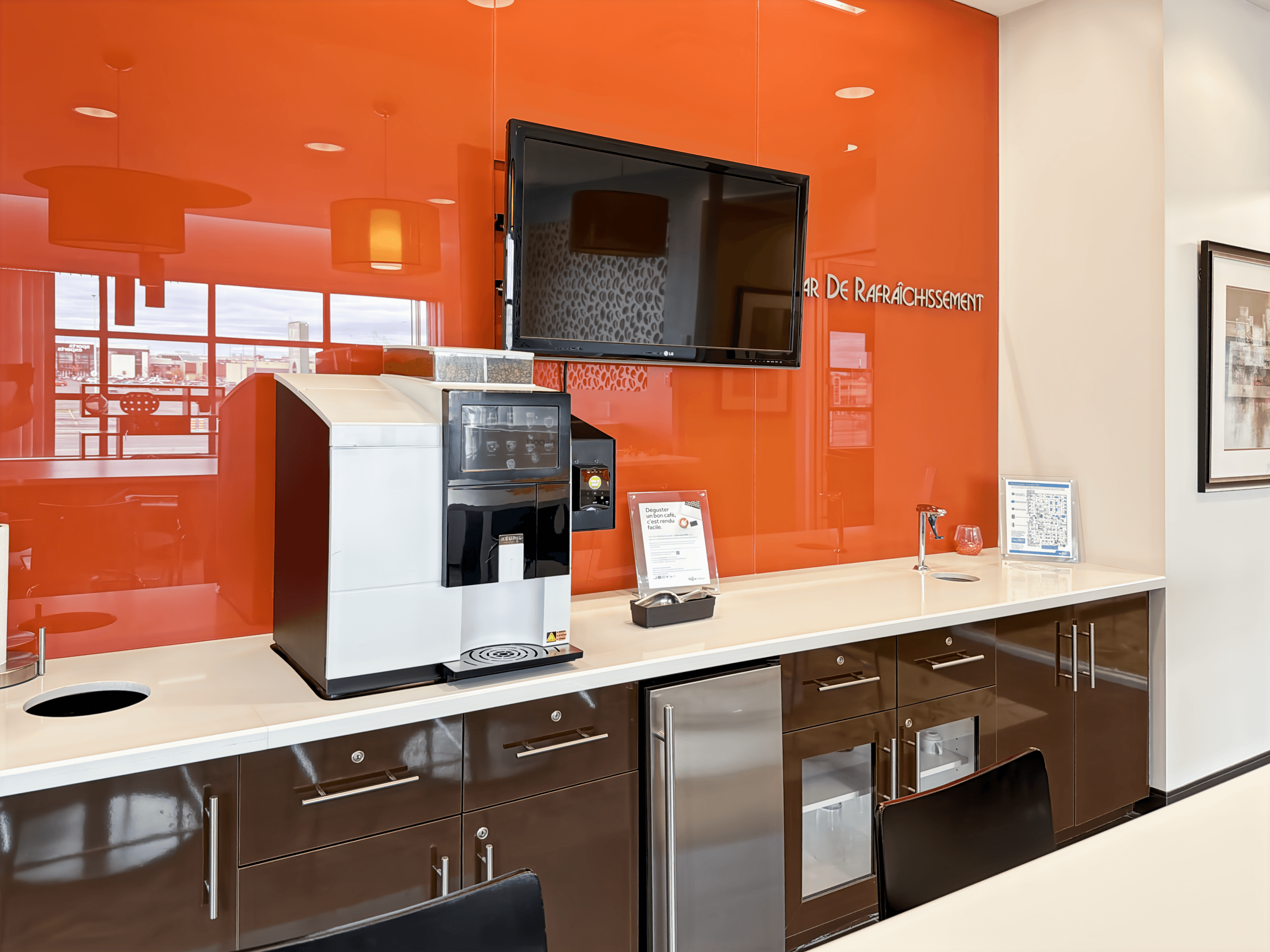 QC, Laval – Carrefour image 6