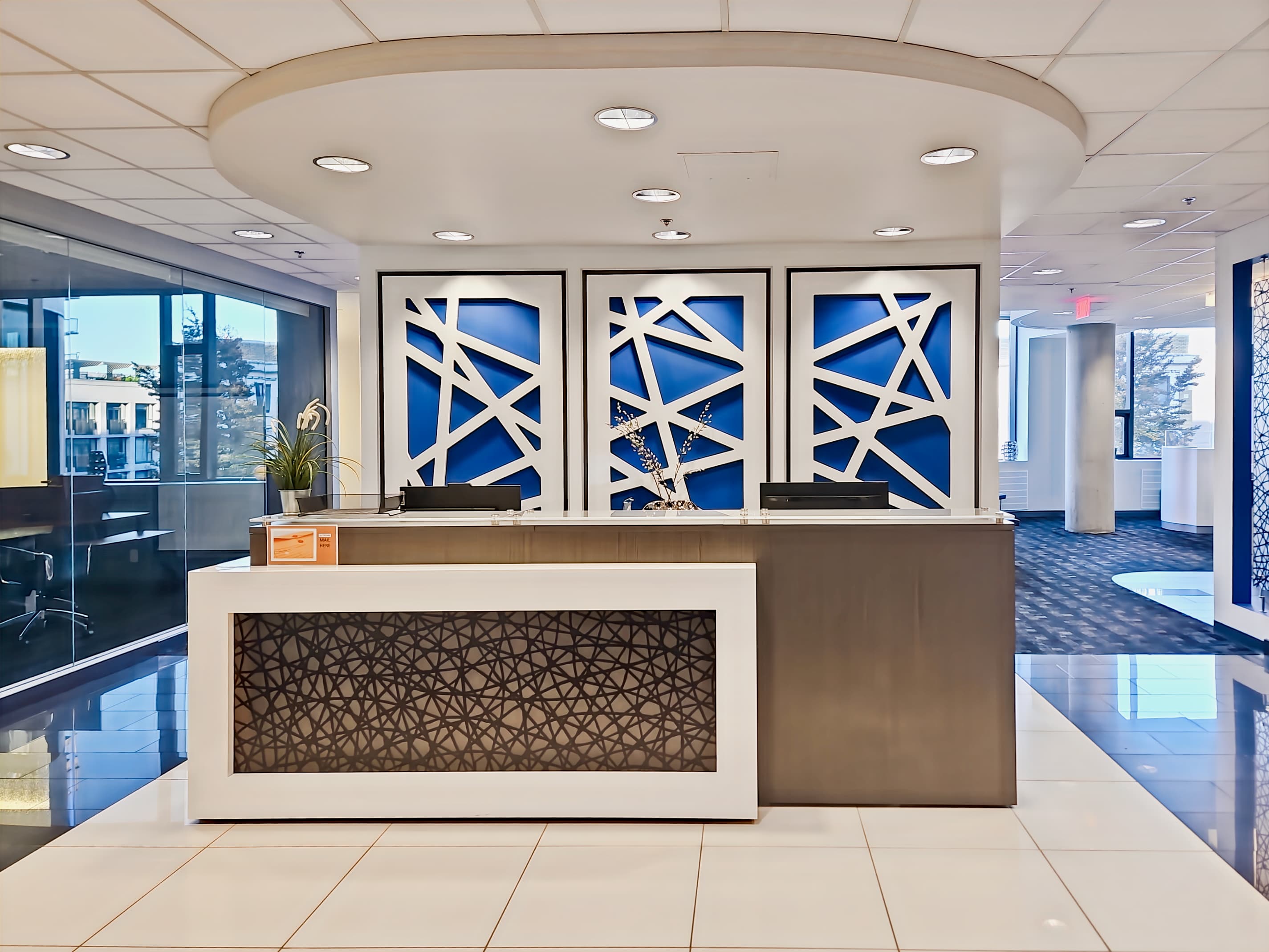 BC, Victoria - The Atrium image 8