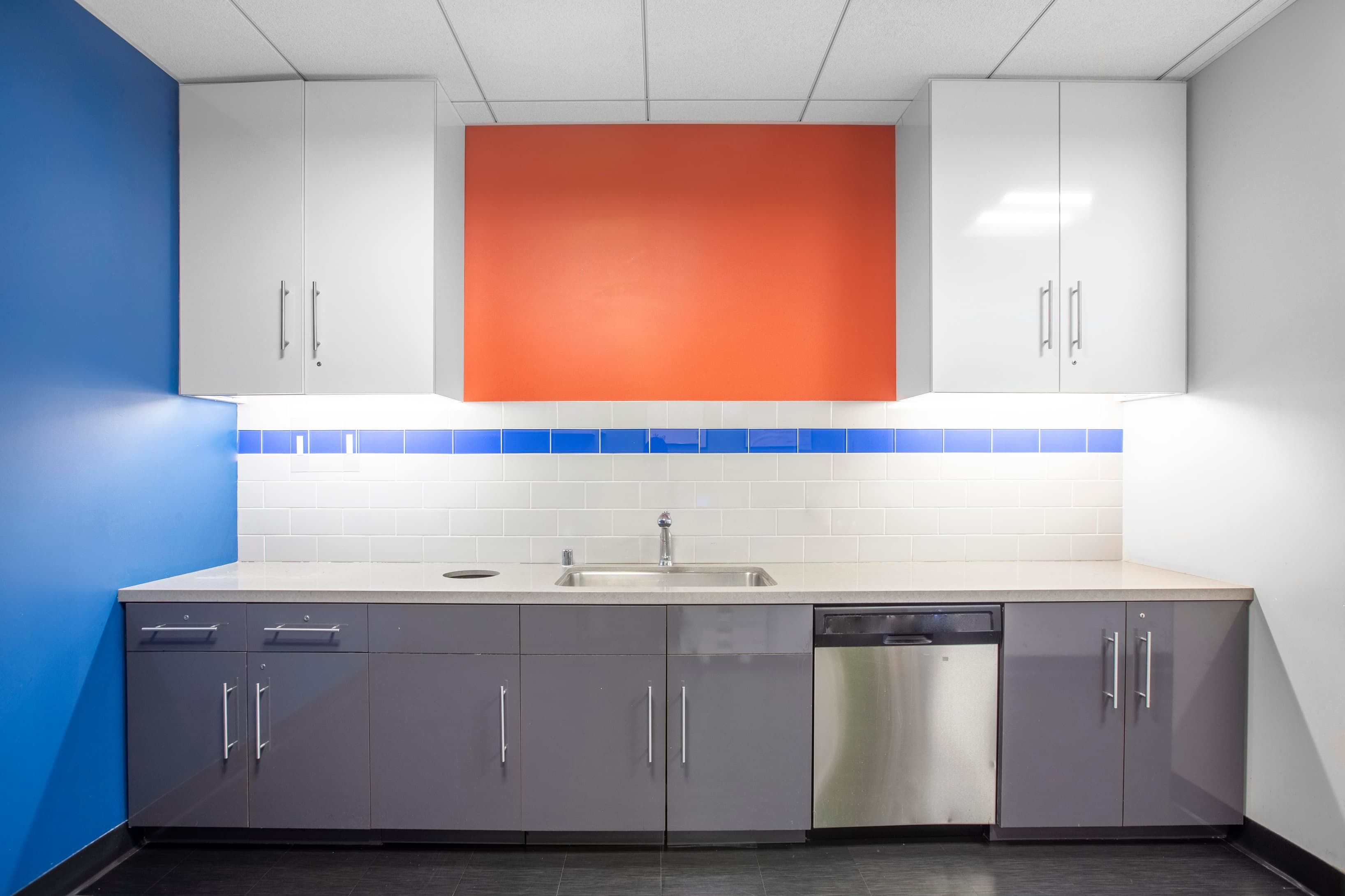 CA, Long Beach – Landmark Square image 7 CA, Long Beach – Landmark Square image 7