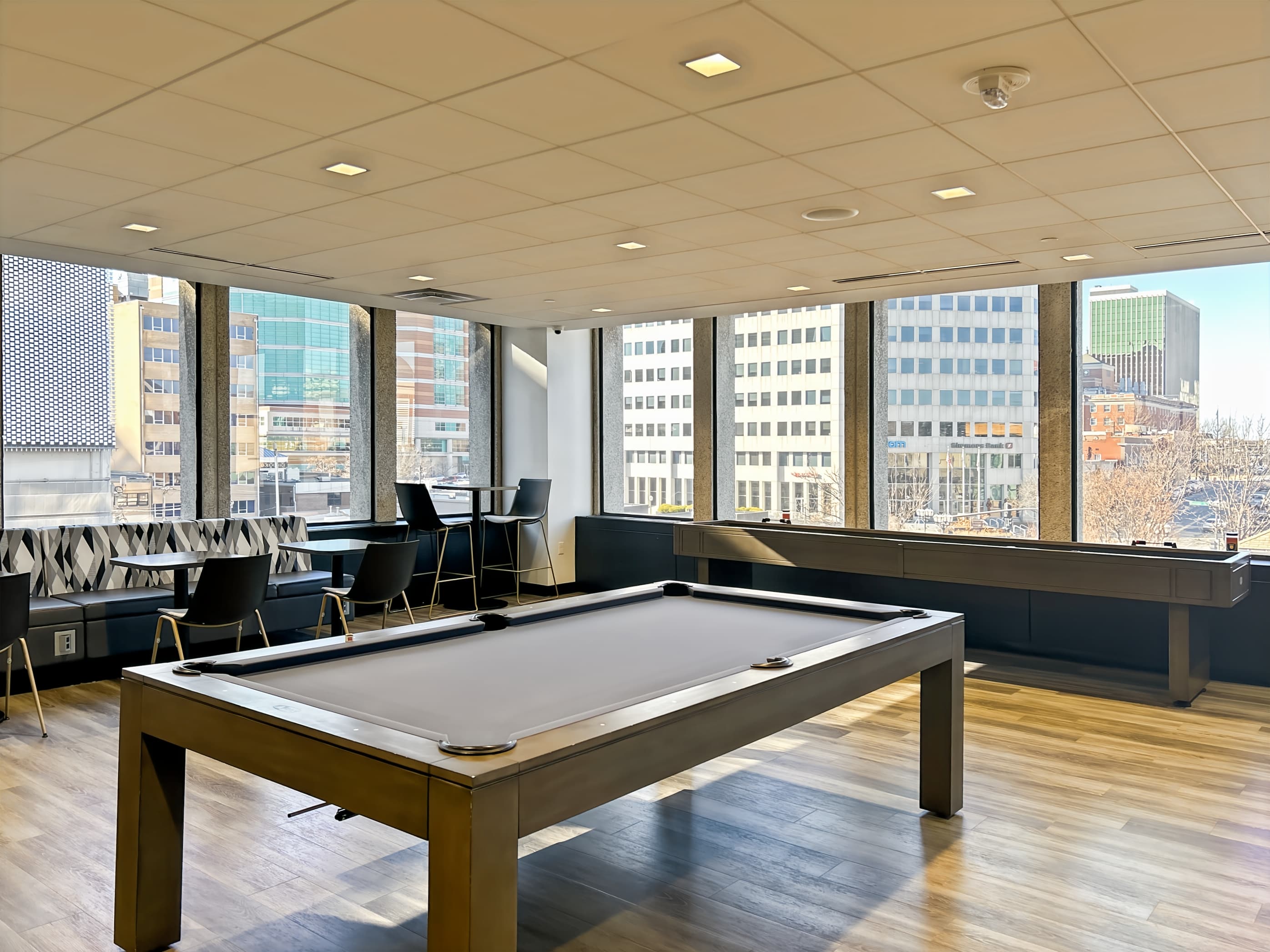 MO, St. Louis - Clayton - Pierre Laclede image 11