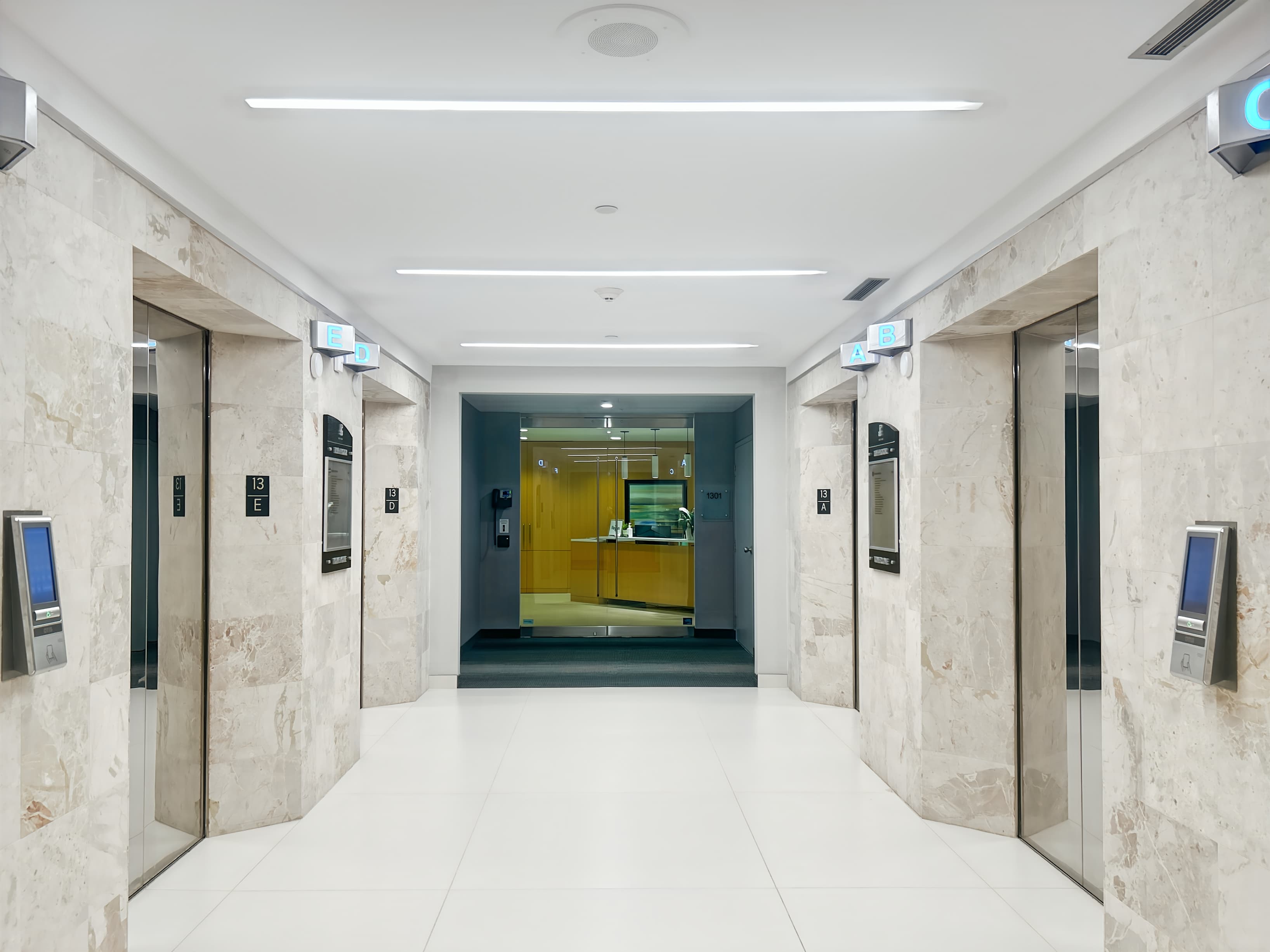 NS, Halifax - Purdy's Wharf image 4