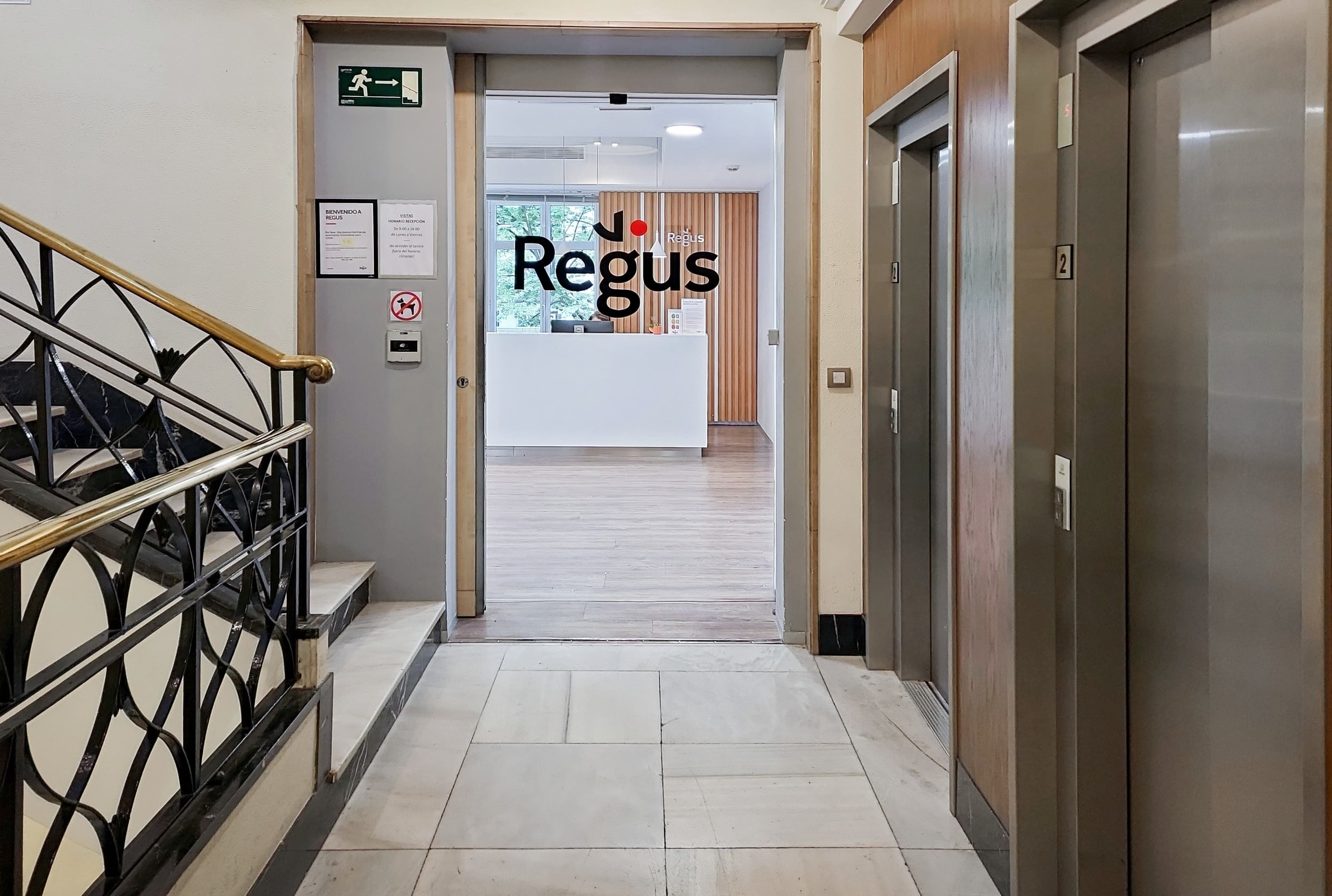 BILBAO, Gran Via image 9 BILBAO, Gran Via image 9