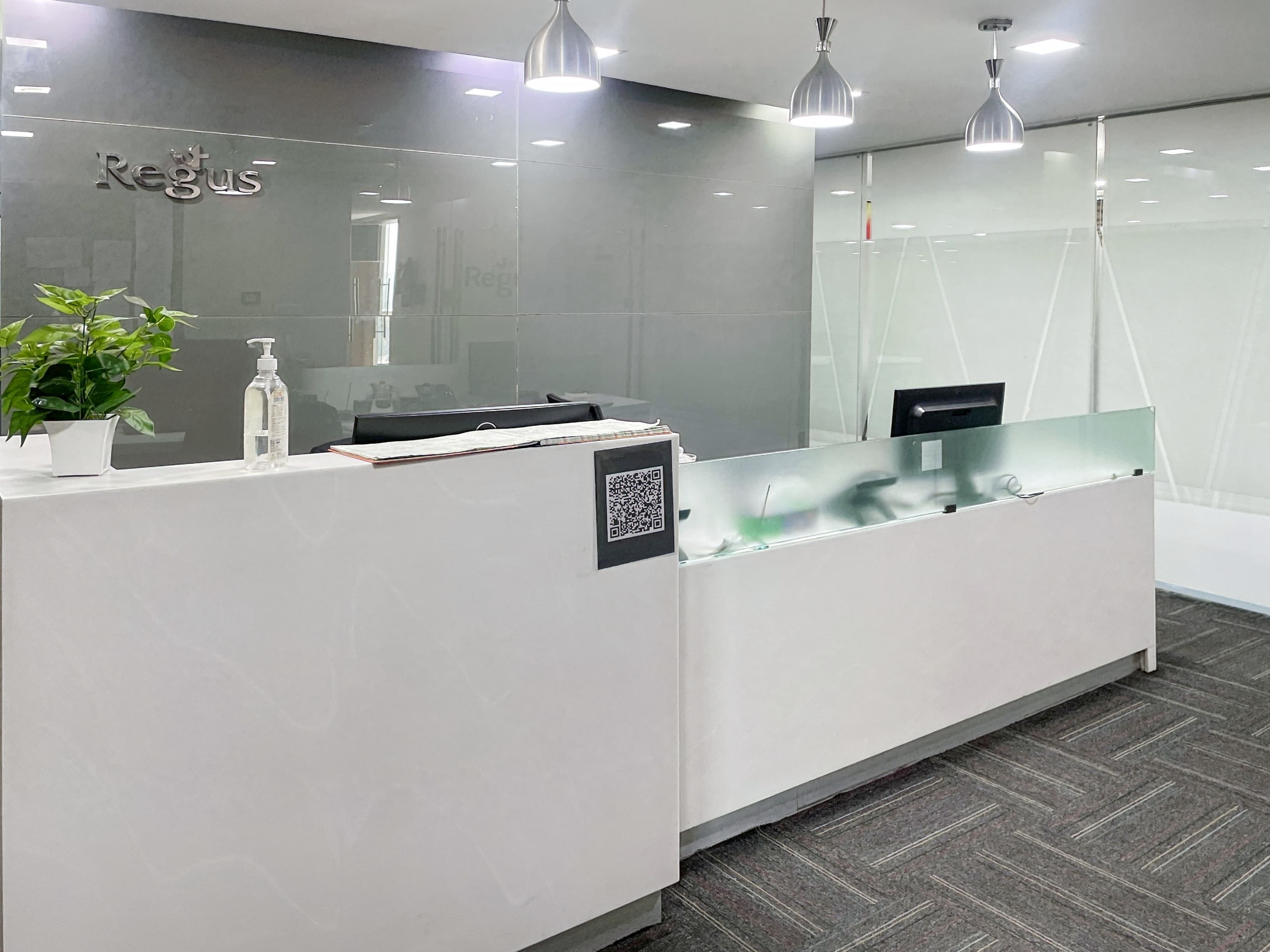 ECUADOR, Guayaquil, Mall Del Sol image 6 ECUADOR, Guayaquil, Mall Del Sol image 6