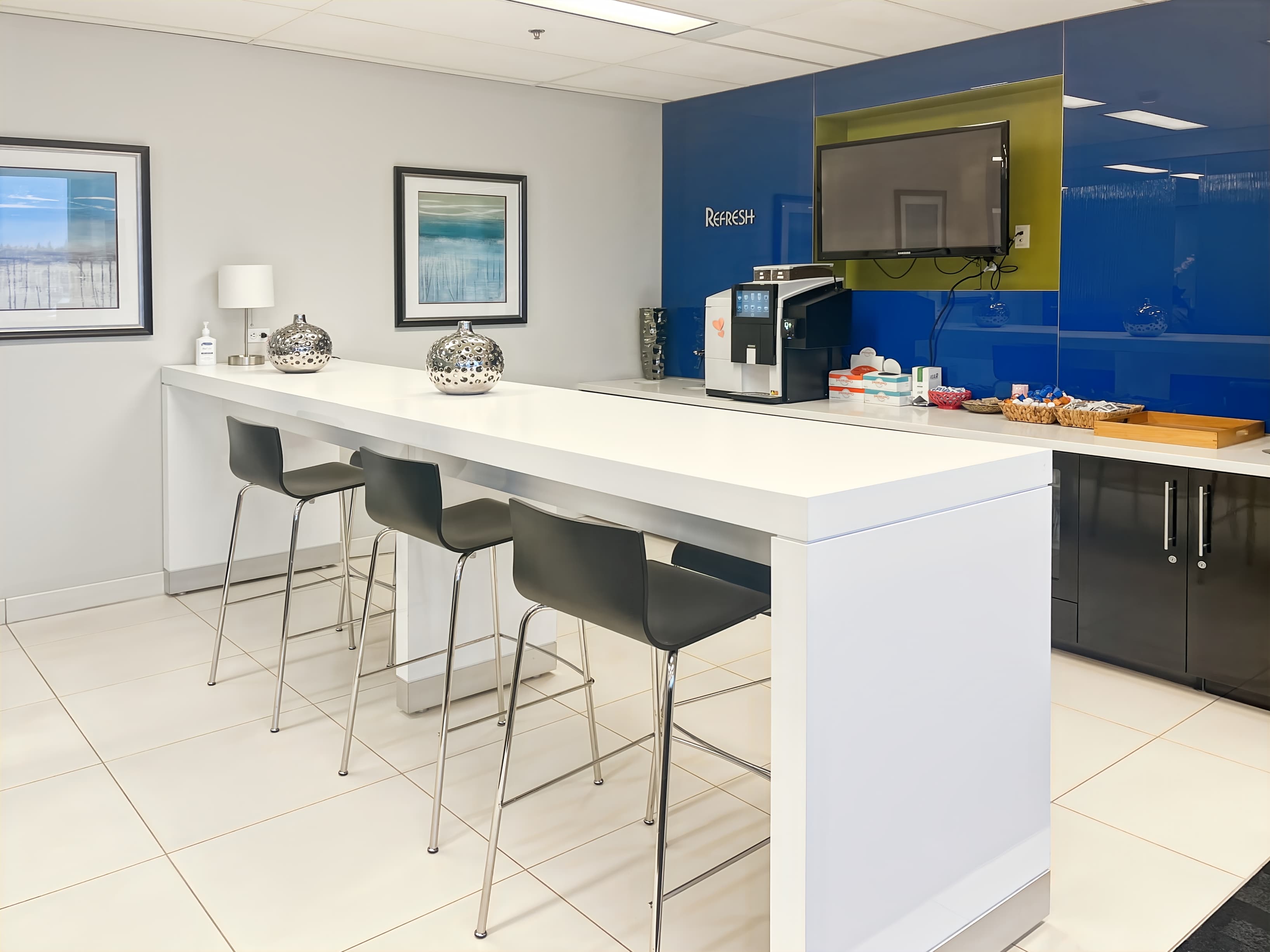 WA, Tacoma – Downtown Pacific Avenue image 2