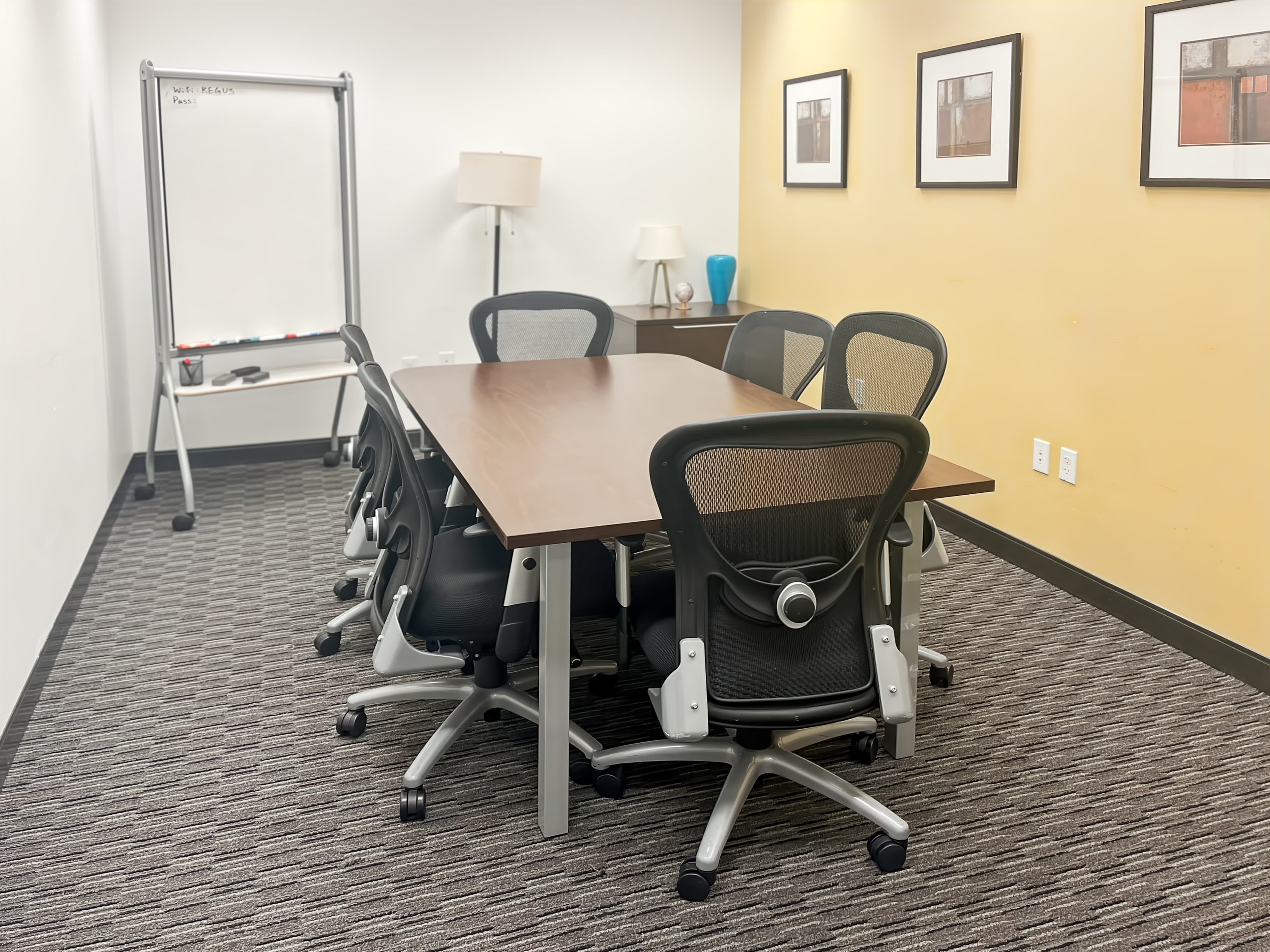 WA, Tacoma – Downtown Pacific Avenue image 7