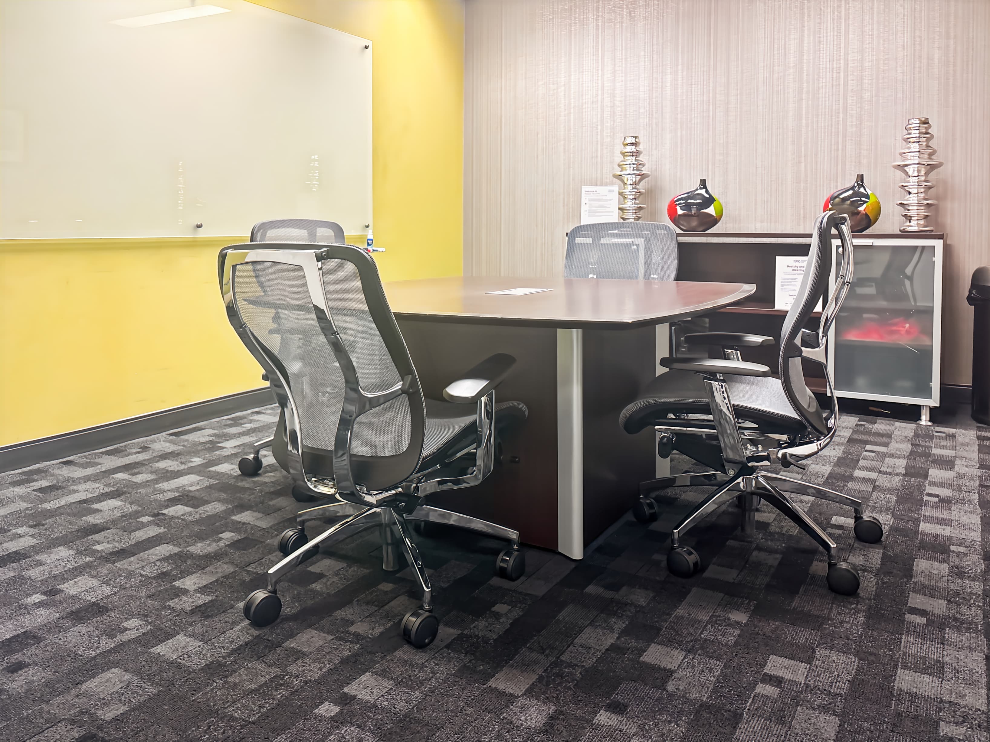 WA, Tacoma – Downtown Pacific Avenue image 10