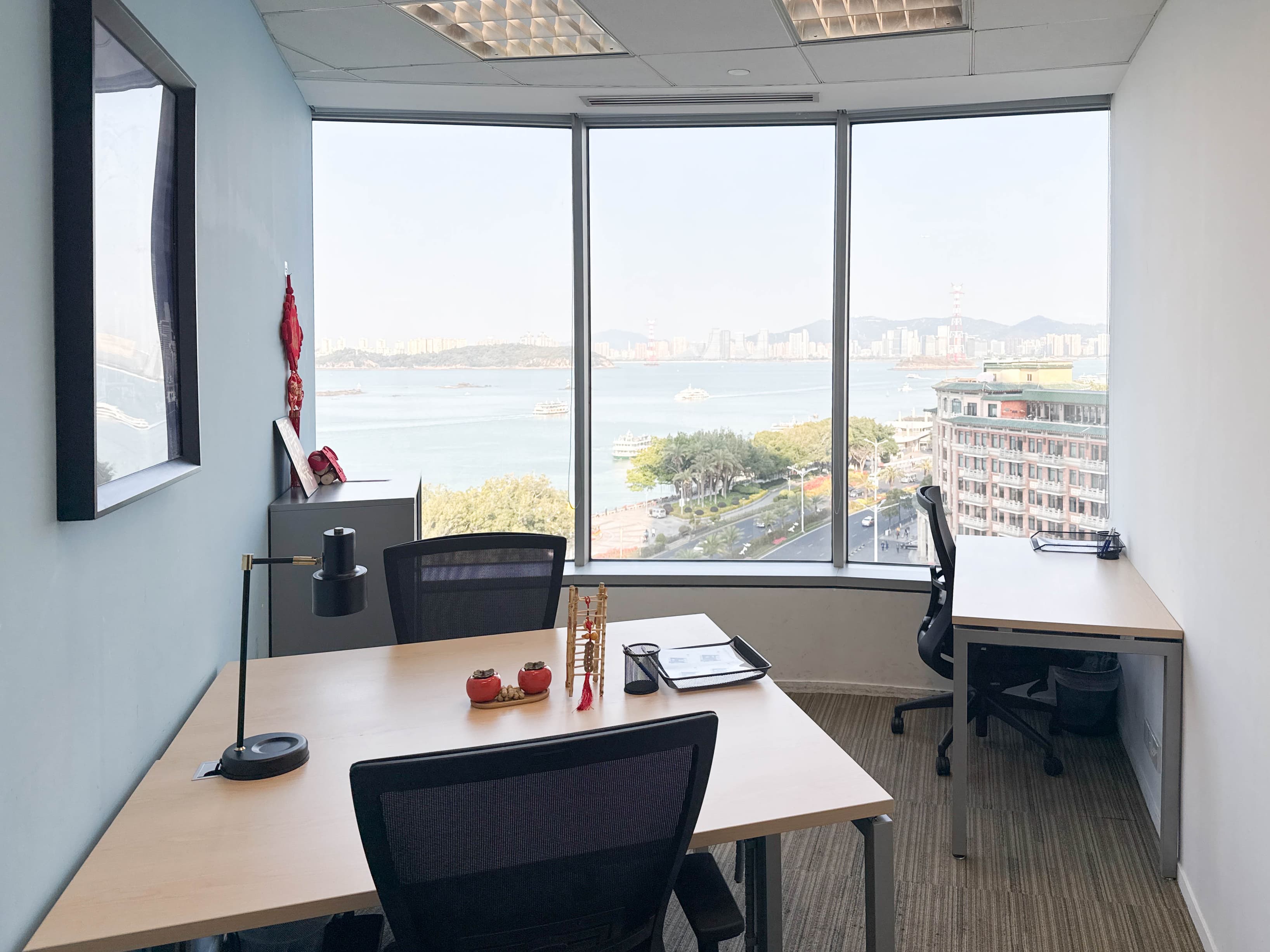 Xiamen, International Plaza image 9