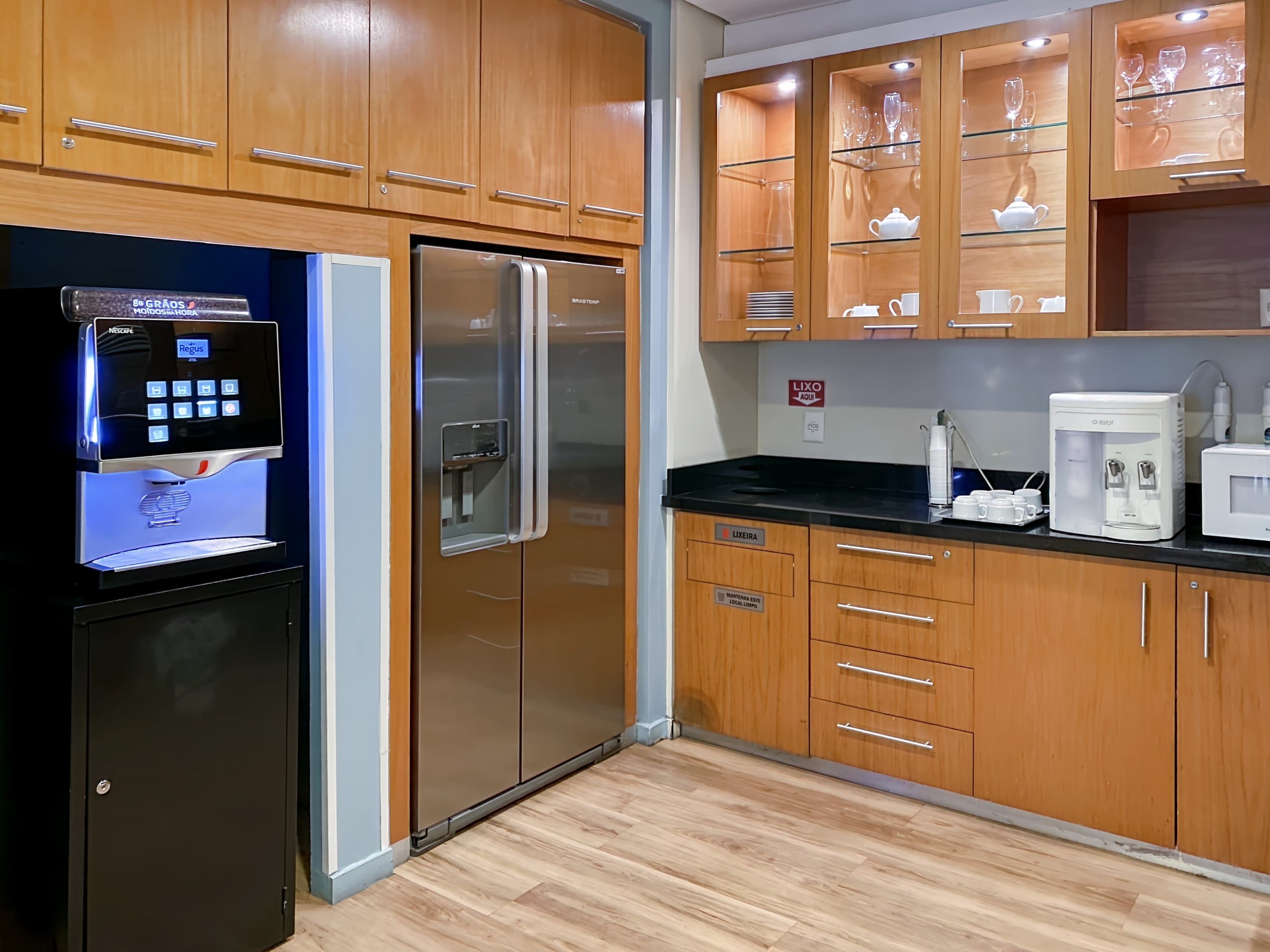 RIO DE JANEIRO, Galeria Sul America image 5