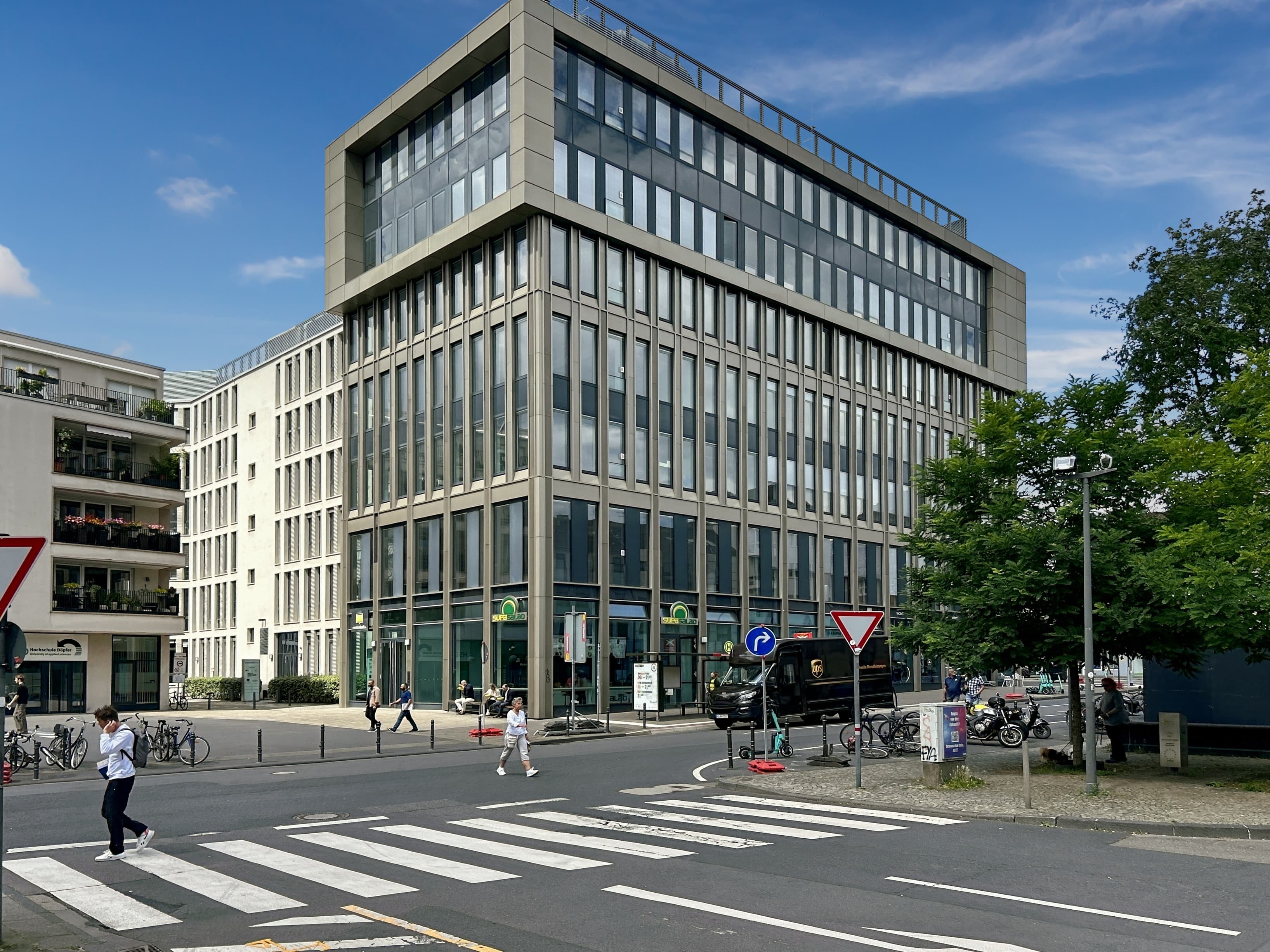 COLOGNE, Waidmarkt image 10