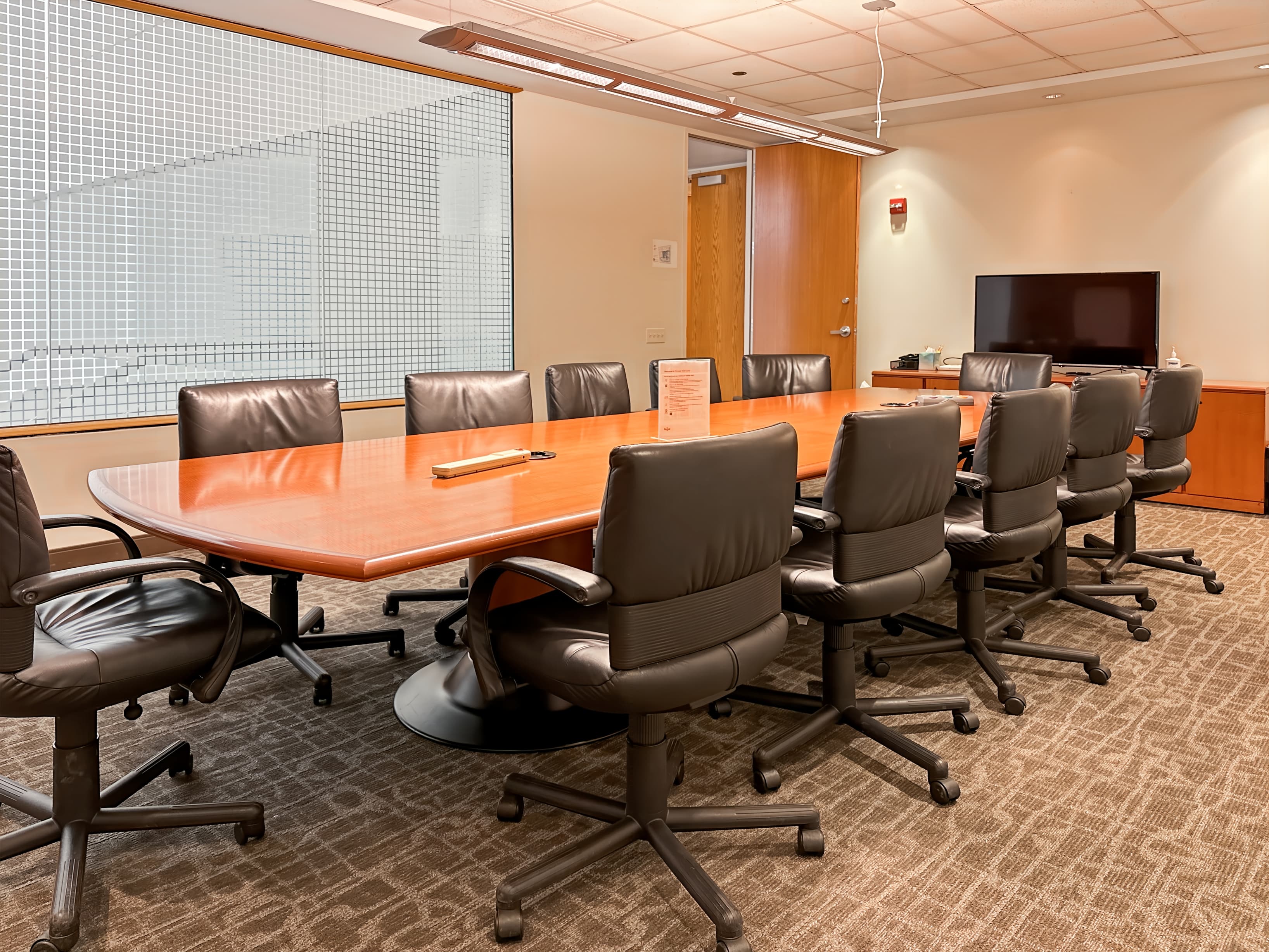 IL, Chicago-CBD - West Loop 200 S. Wacker image 3