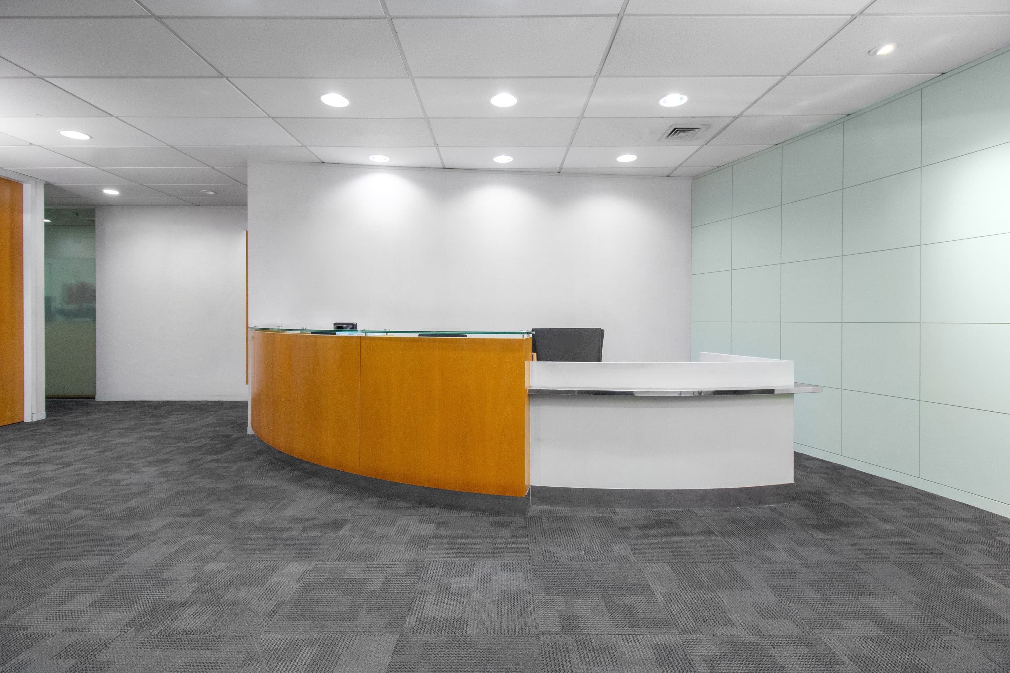 Ho Chi Minh City, Saigon Tower image 8 Ho Chi Minh City, Saigon Tower image 8