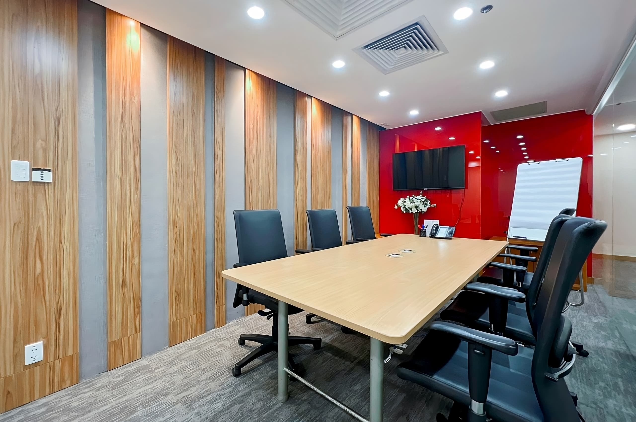 Ho Chi Minh City, Regus Me Linh Point Tower image 9 Ho Chi Minh City, Regus Me Linh Point Tower image 9