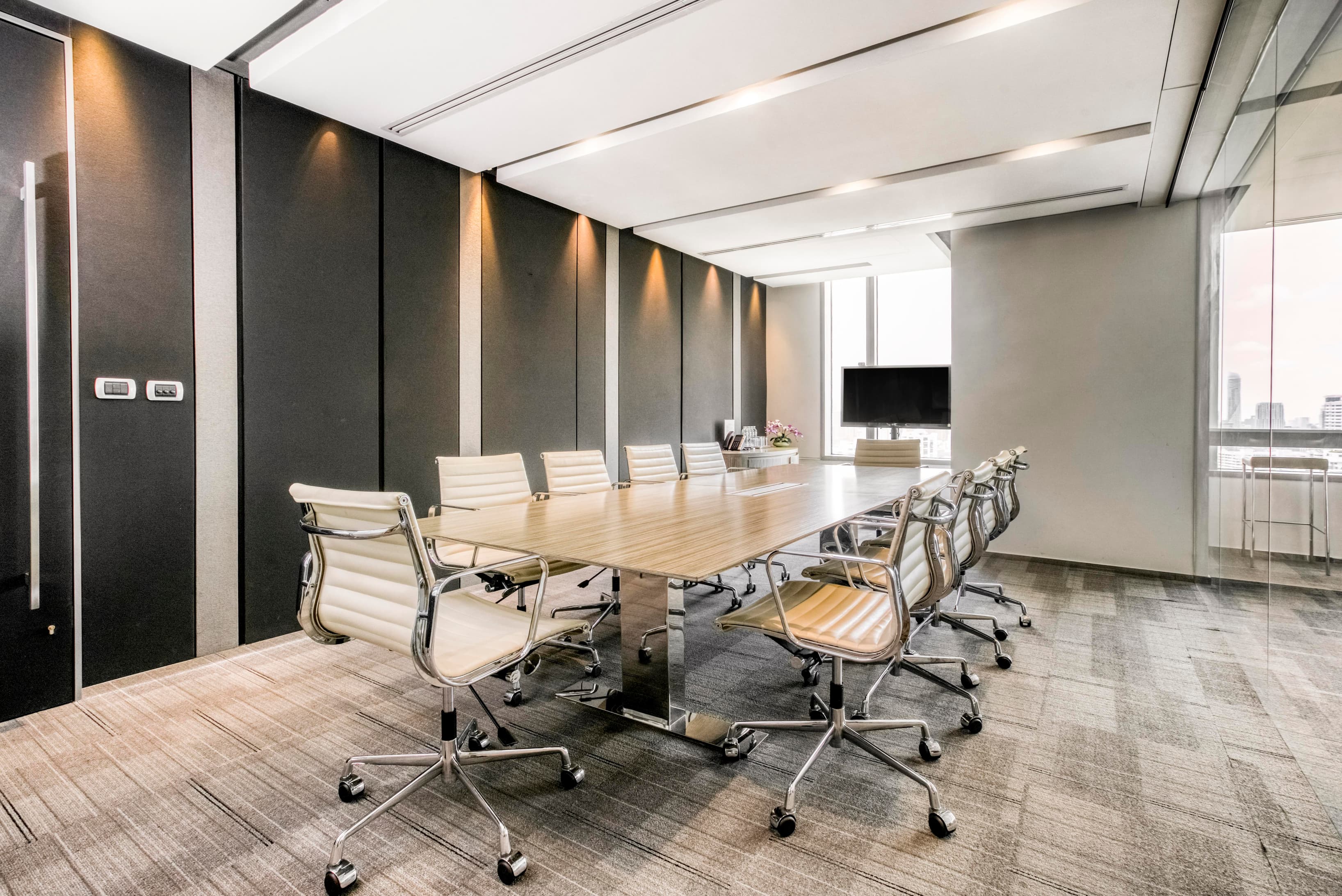 BANGKOK, Exchange Tower image 4