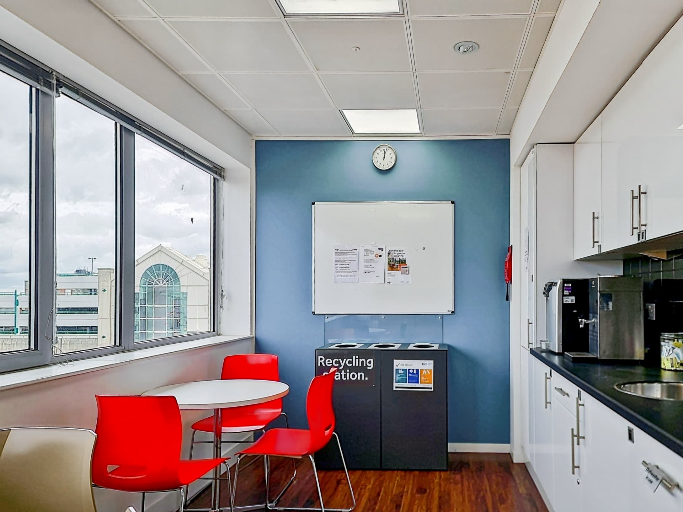 CRAWLEY, Station Way - Pinnacle image 4 CRAWLEY, Station Way - Pinnacle image 4