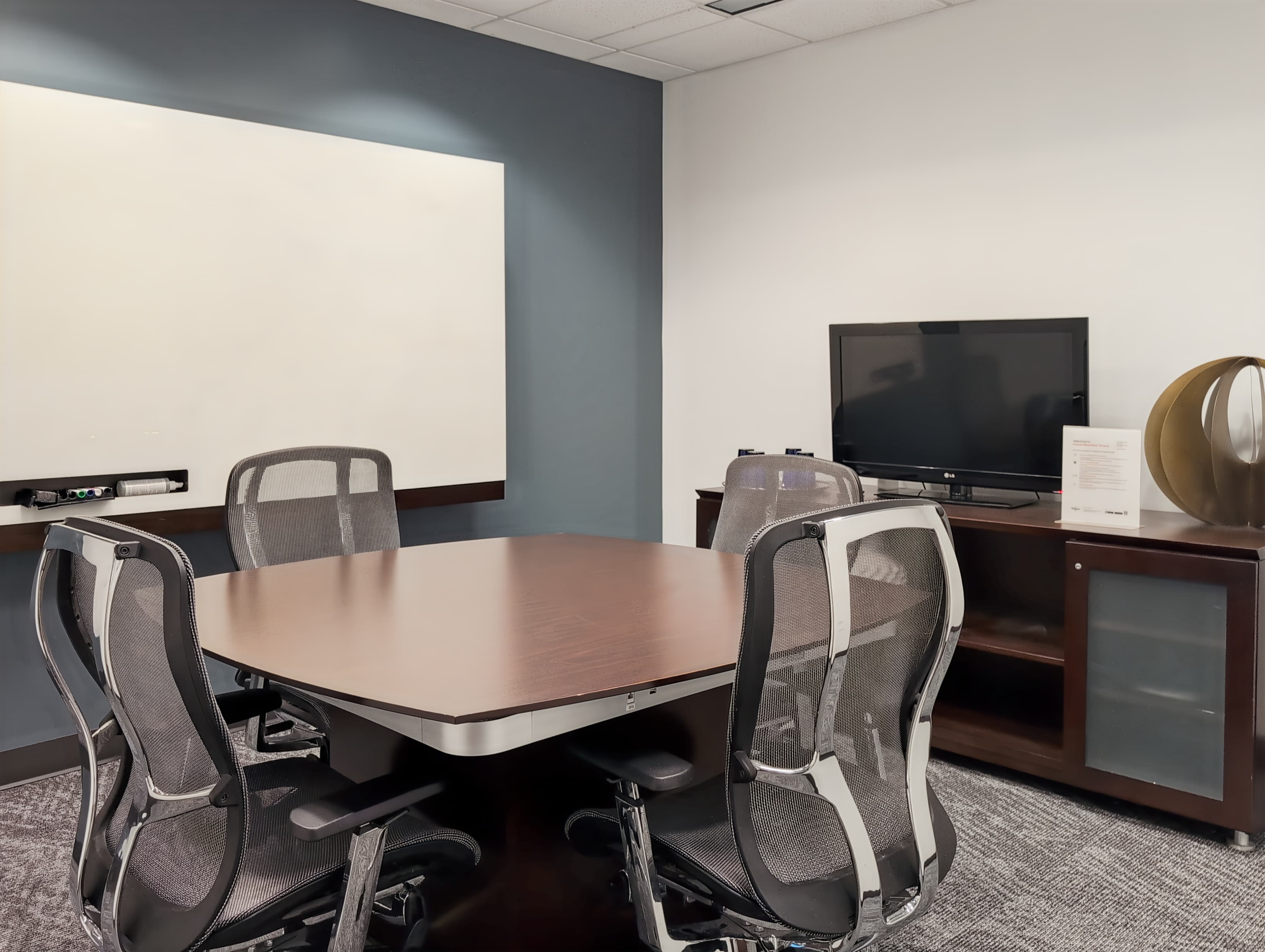 WA, Mountlake Terrace - Redstone Corporate Center image 6