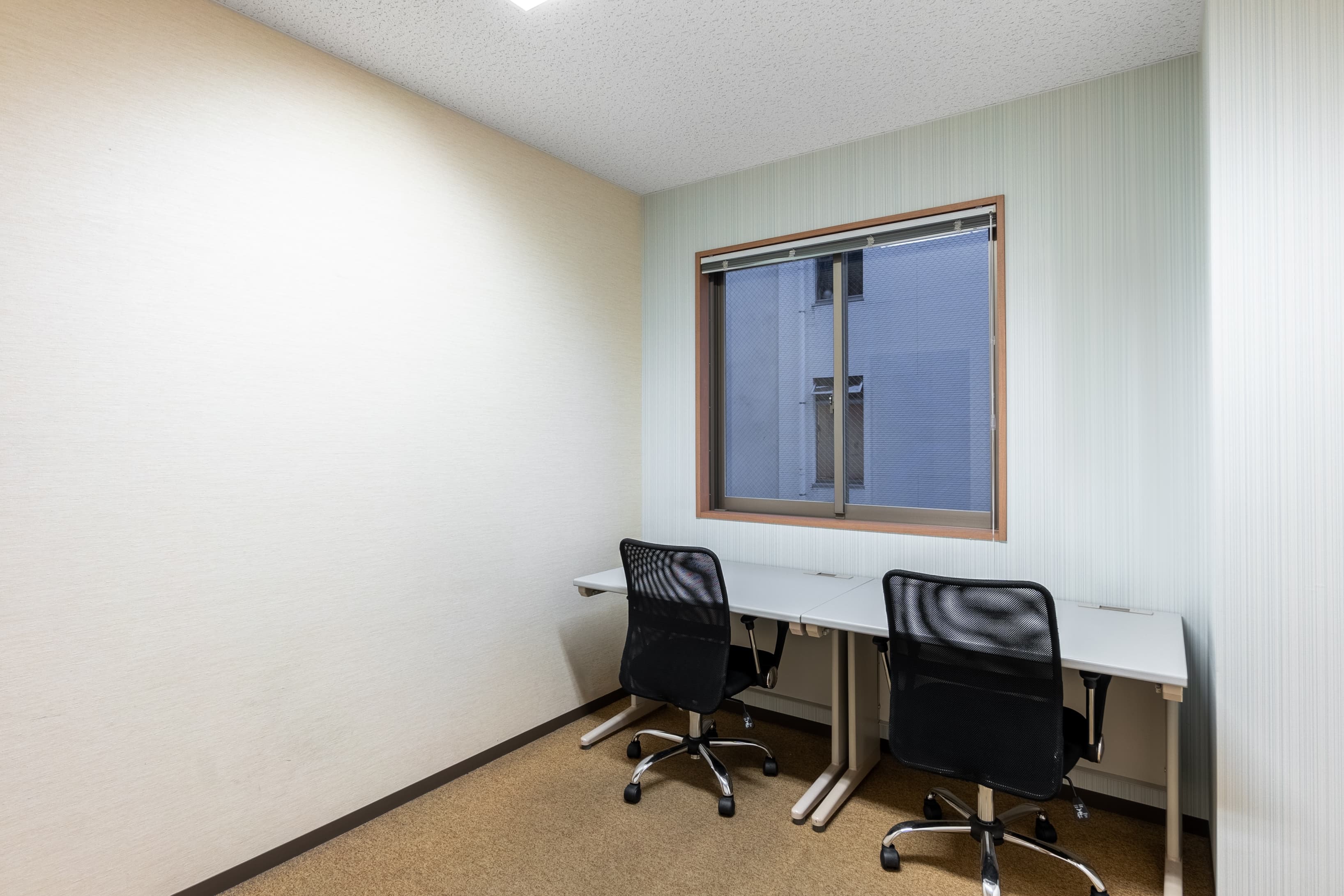 TOKYO, Akasaka Mitsuke (Open Office) image 2