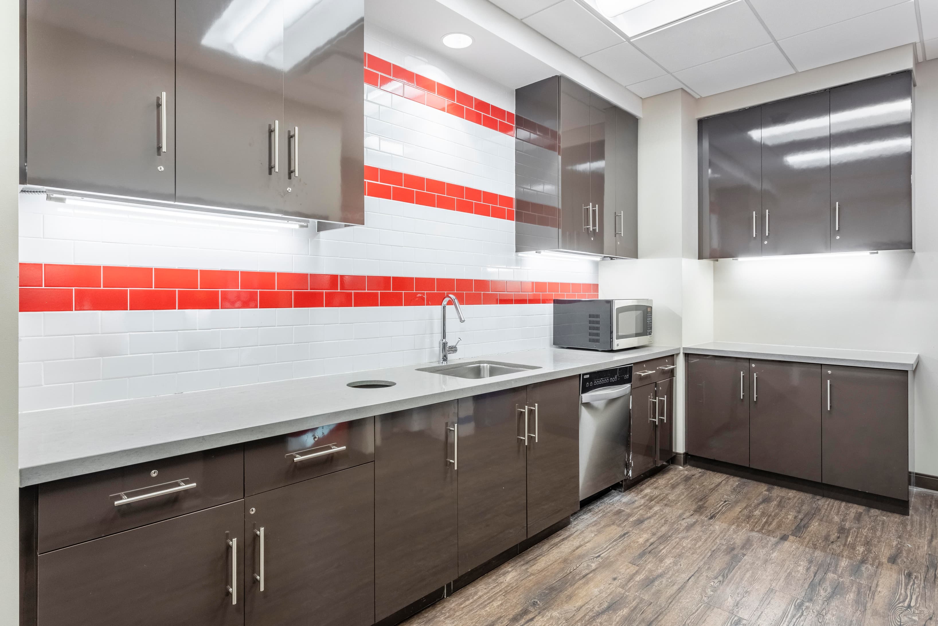 FL, Miami - Wells Fargo Plaza image 4