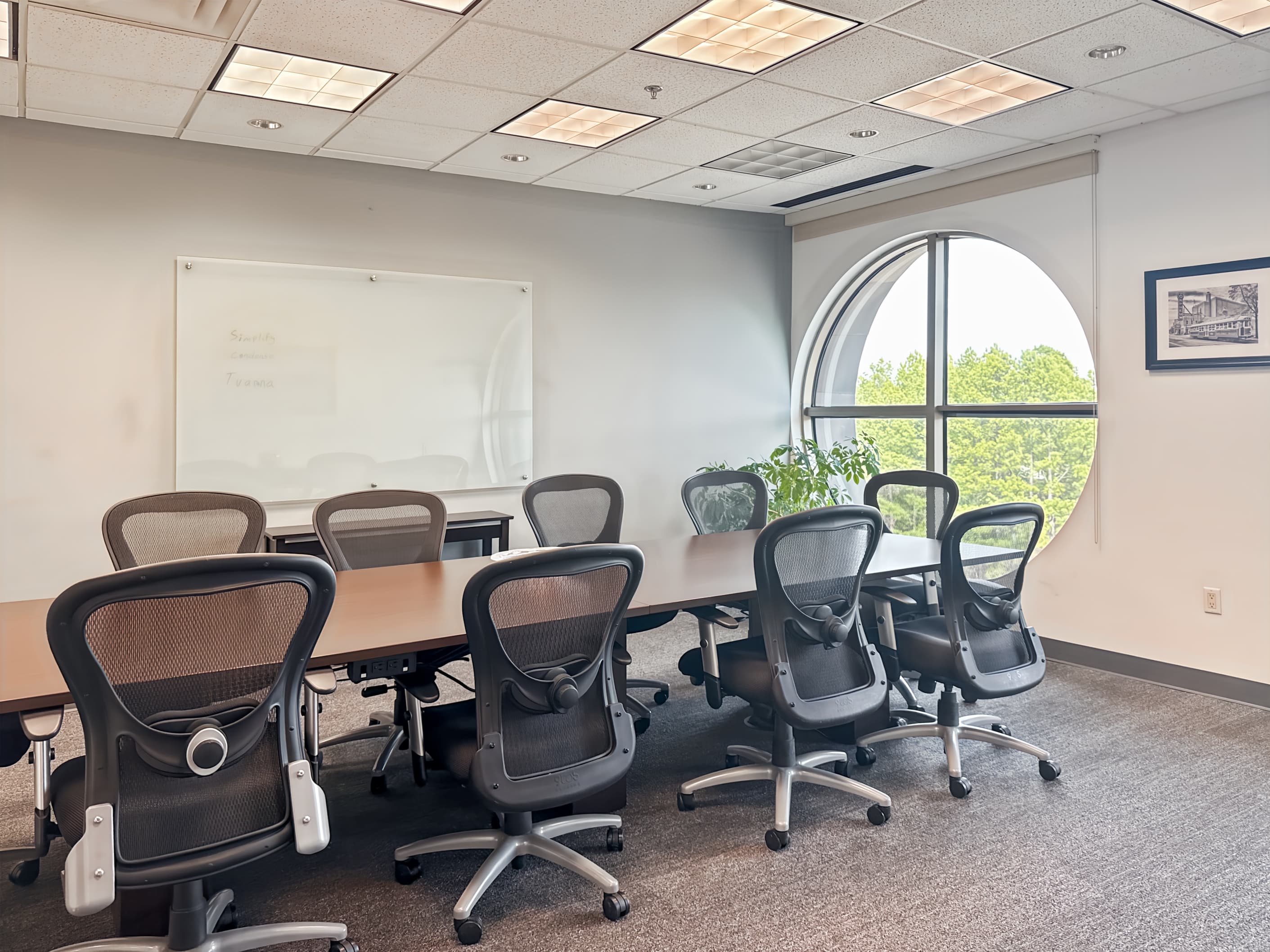 TN, Memphis - Colonnade image 6