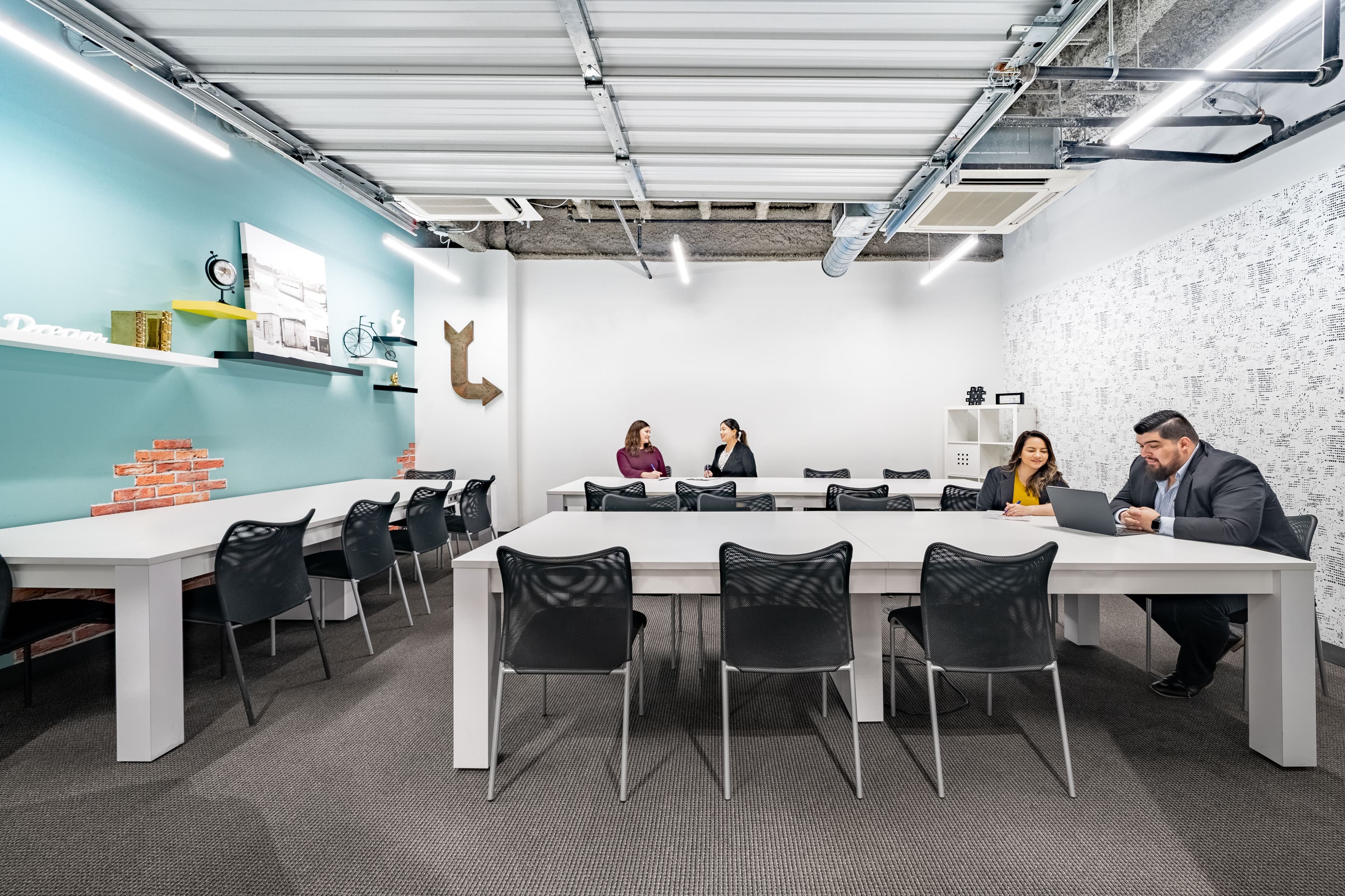 TX, Houston - West Loop image 1