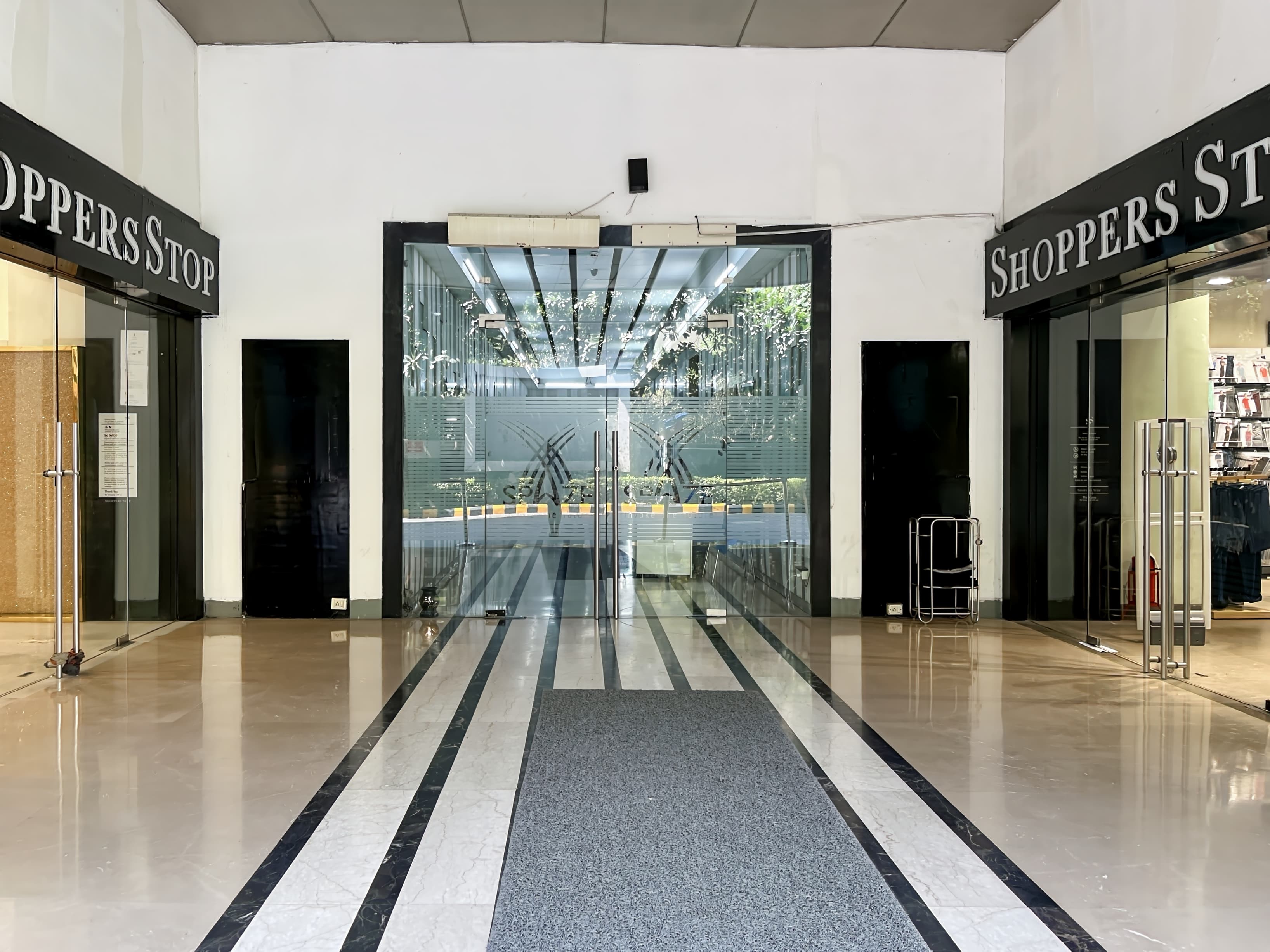 GURGAON, Sohna Road image 9