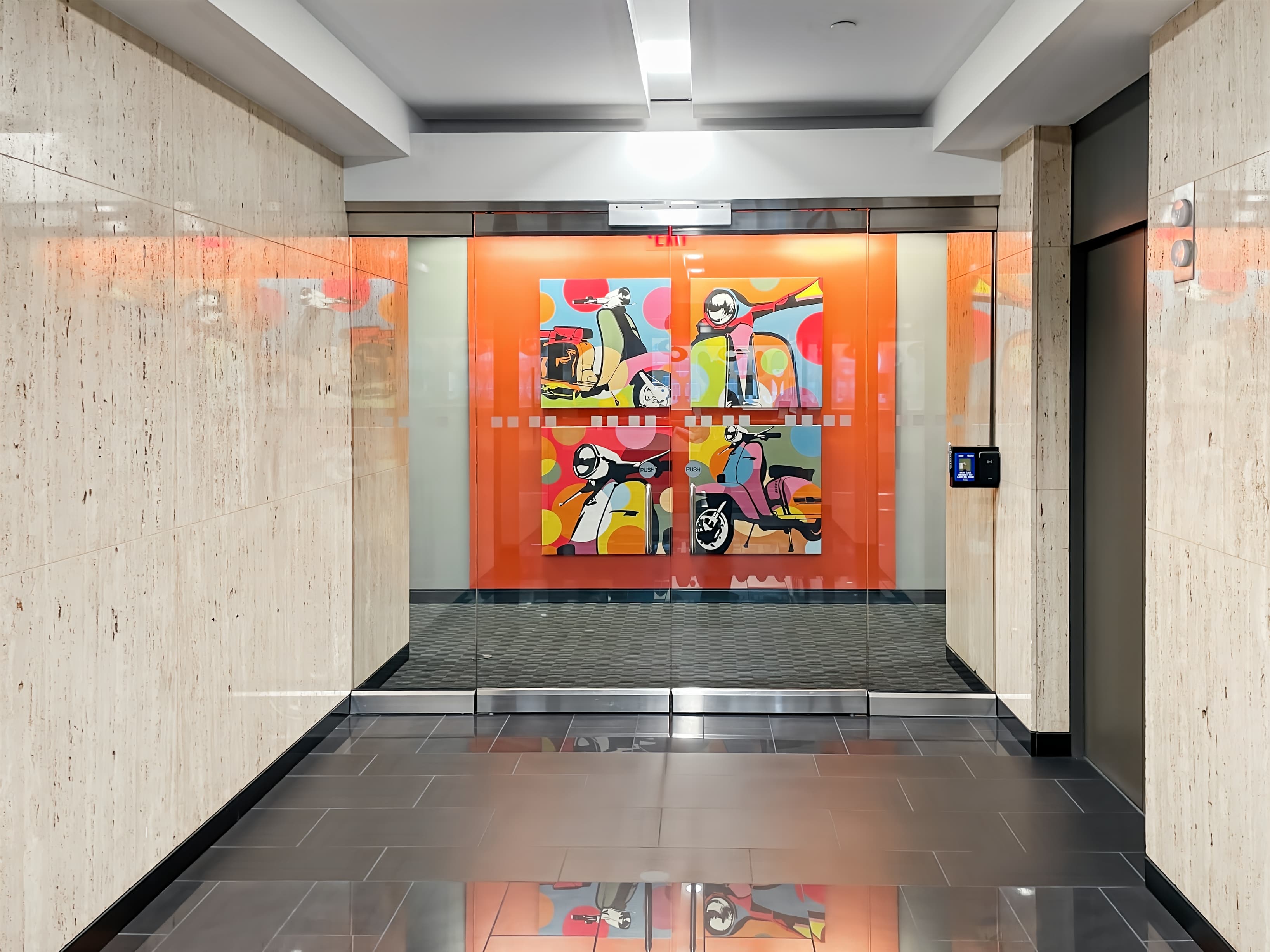 TX, Dallas - Downtown Republic Center image 6