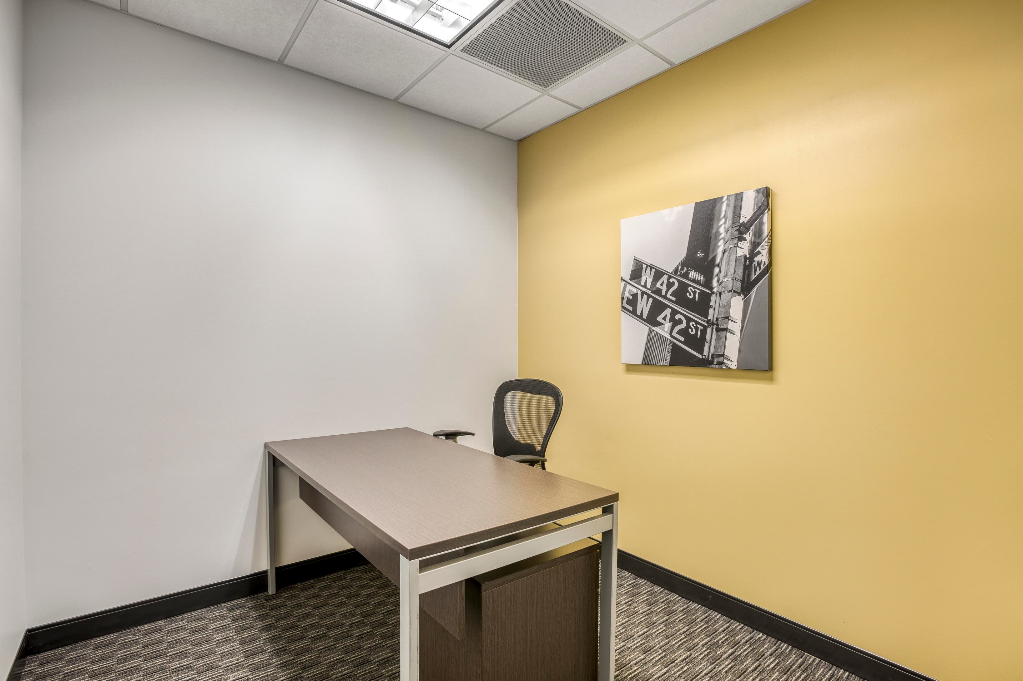 NY, New York City - SoHo - Hudson Square image 8 NY, New York City - SoHo - Hudson Square image 8